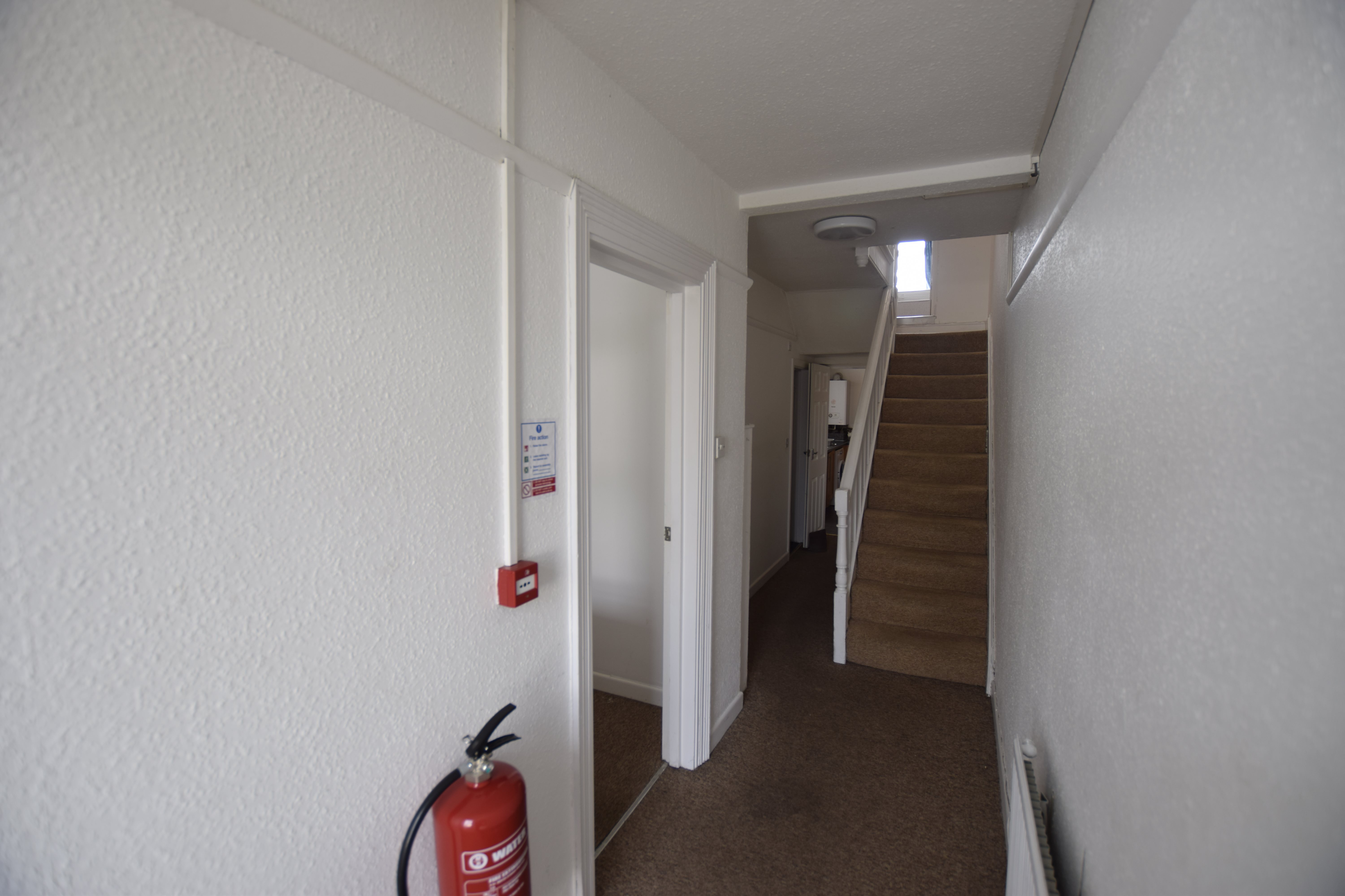 6 bed house to rent in Wycliffe Road, Bournemouth 5