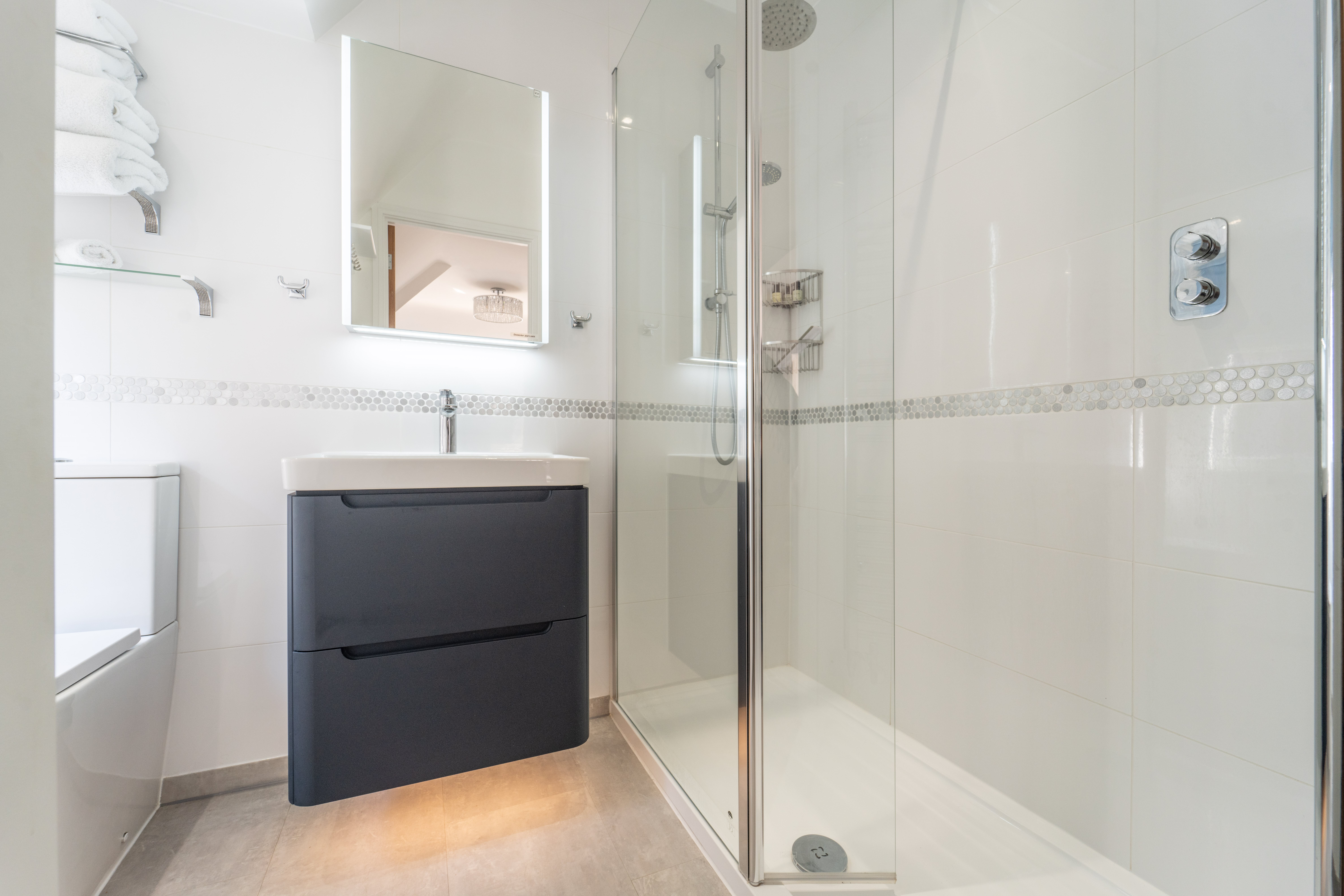 2 bed flat to rent in Denewood Road, Bournemouth, BH4  - Property Image 10