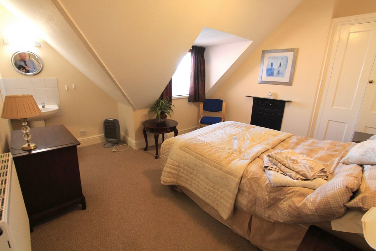 1 bed house / flat share to rent in Churchill Road, Bournemouth, BH1 2
