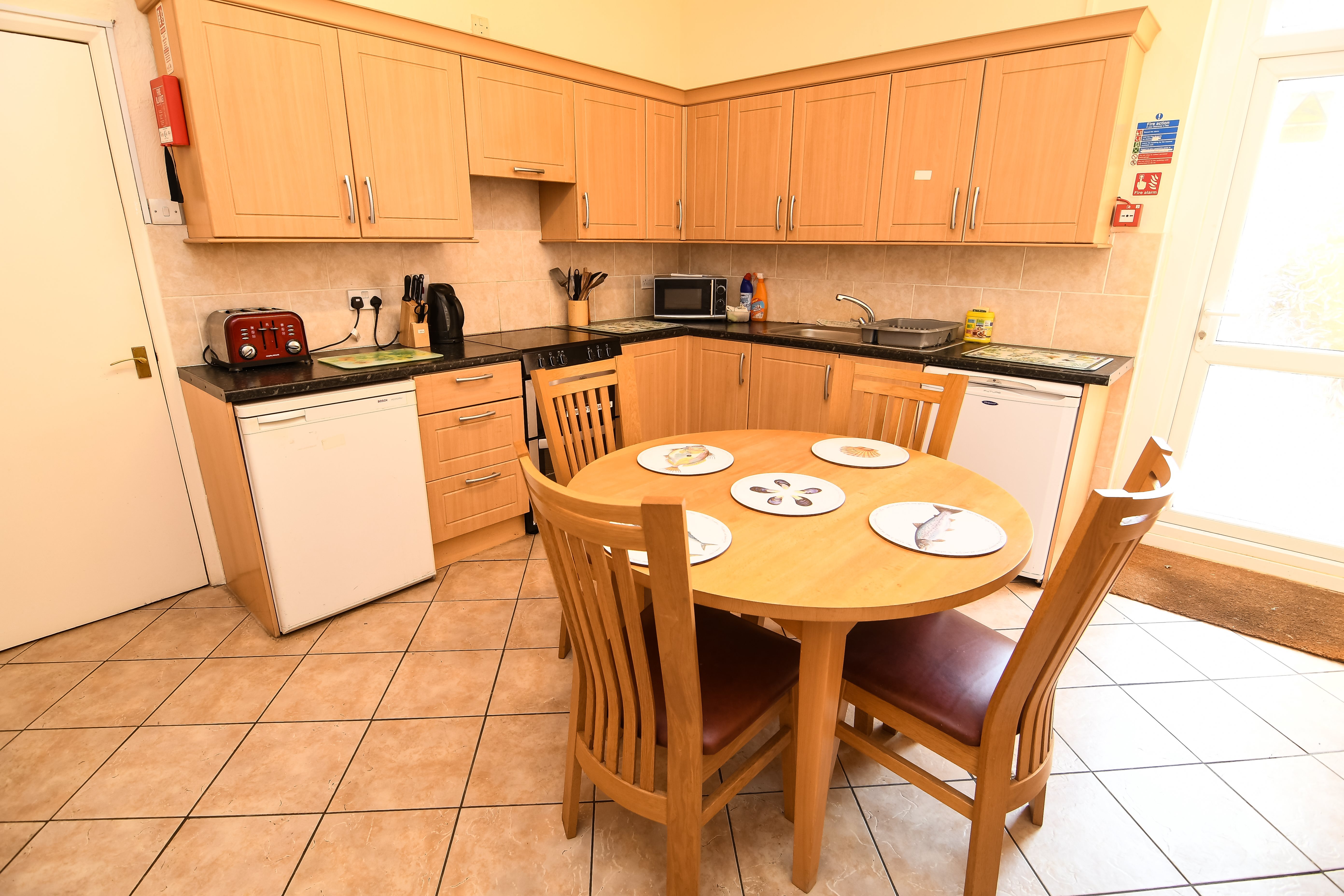 1 bed house / flat share to rent in Churchill Road, Bournemouth, BH1 3