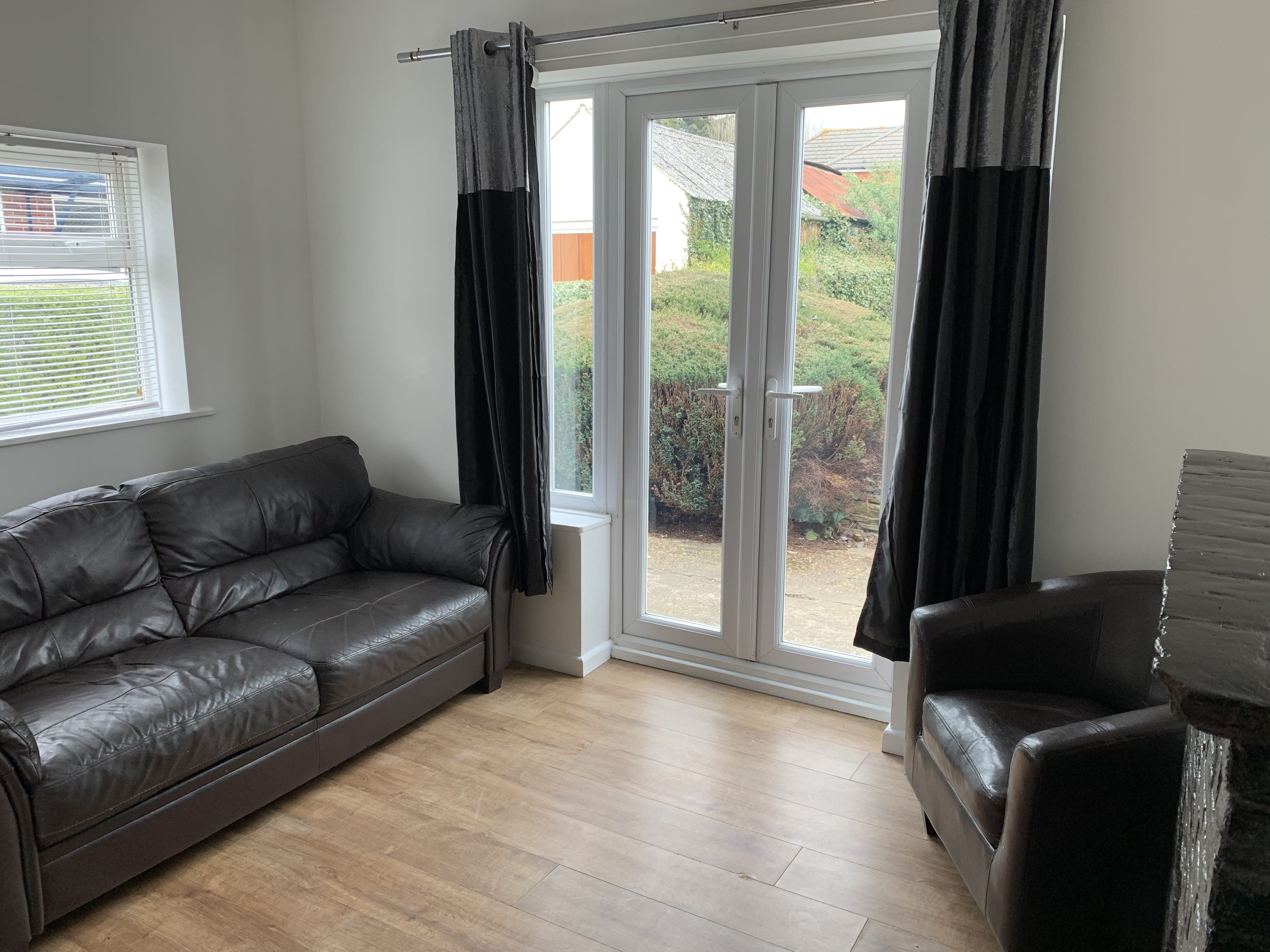 1 bed flat to rent in Bargates, Christchurch, BH23