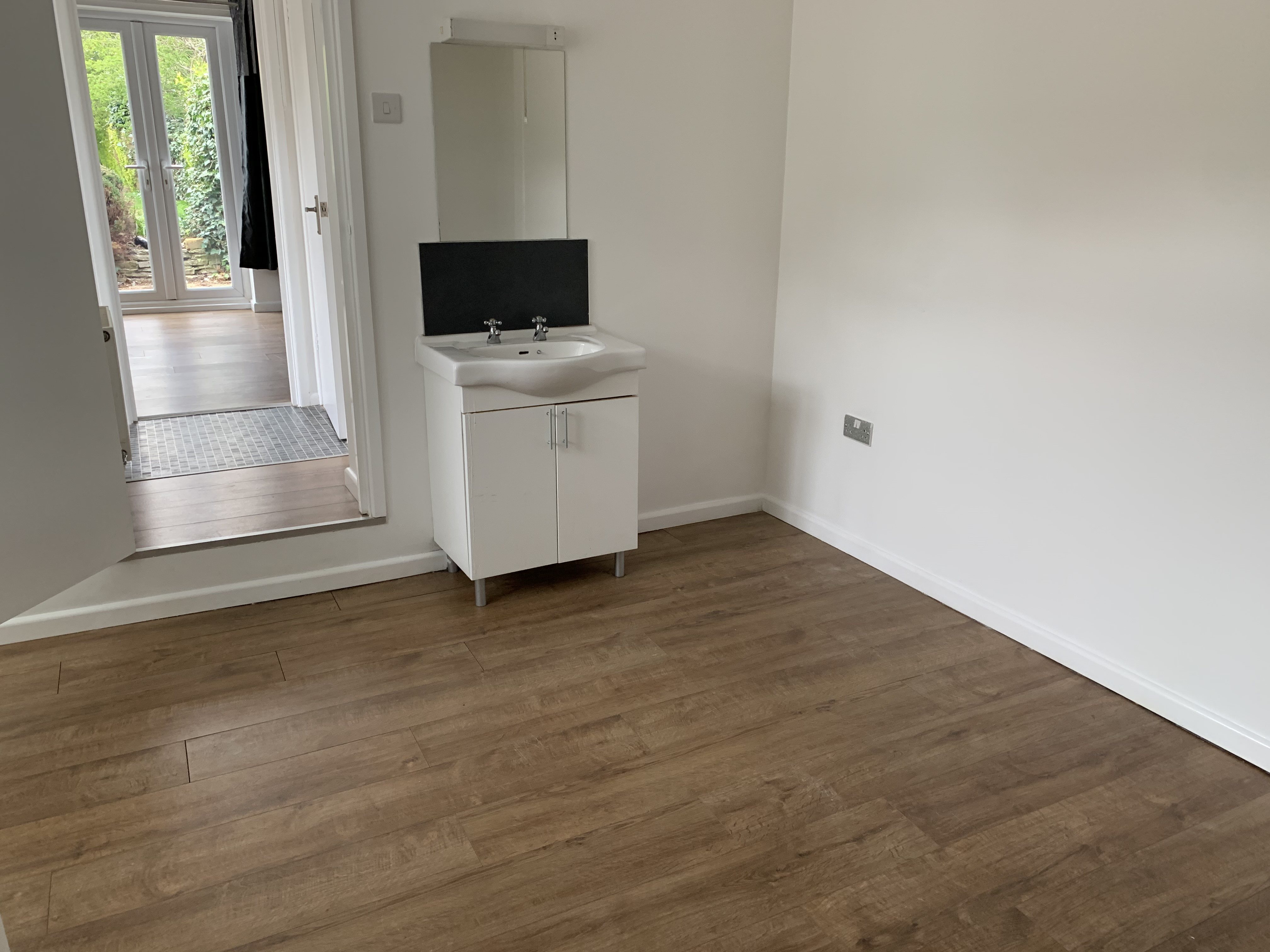 1 bed flat to rent in Bargates, Christchurch, BH23  - Property Image 8