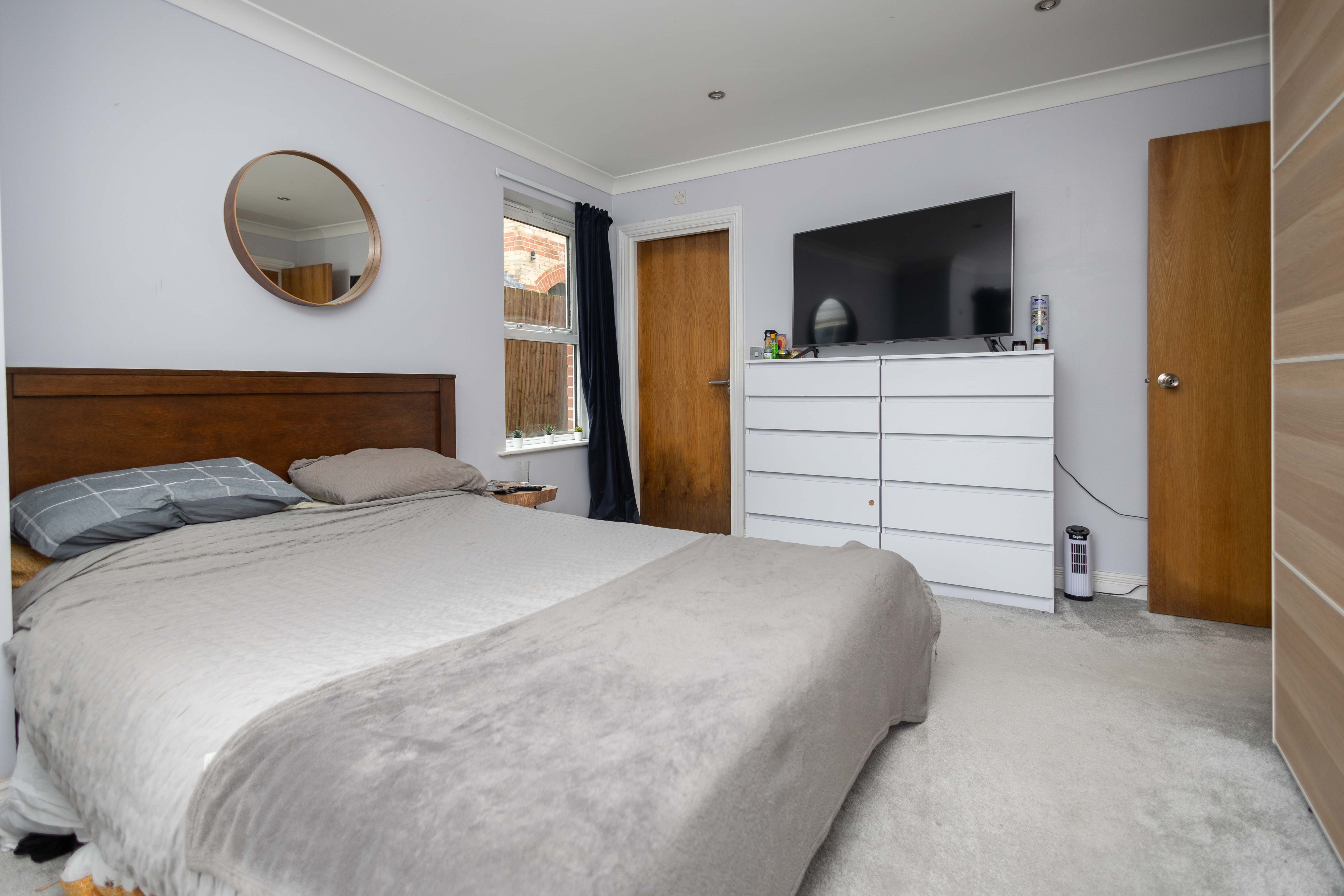 2 bed flat to rent in Wimborne Road, Bournemouth, BH2 5
