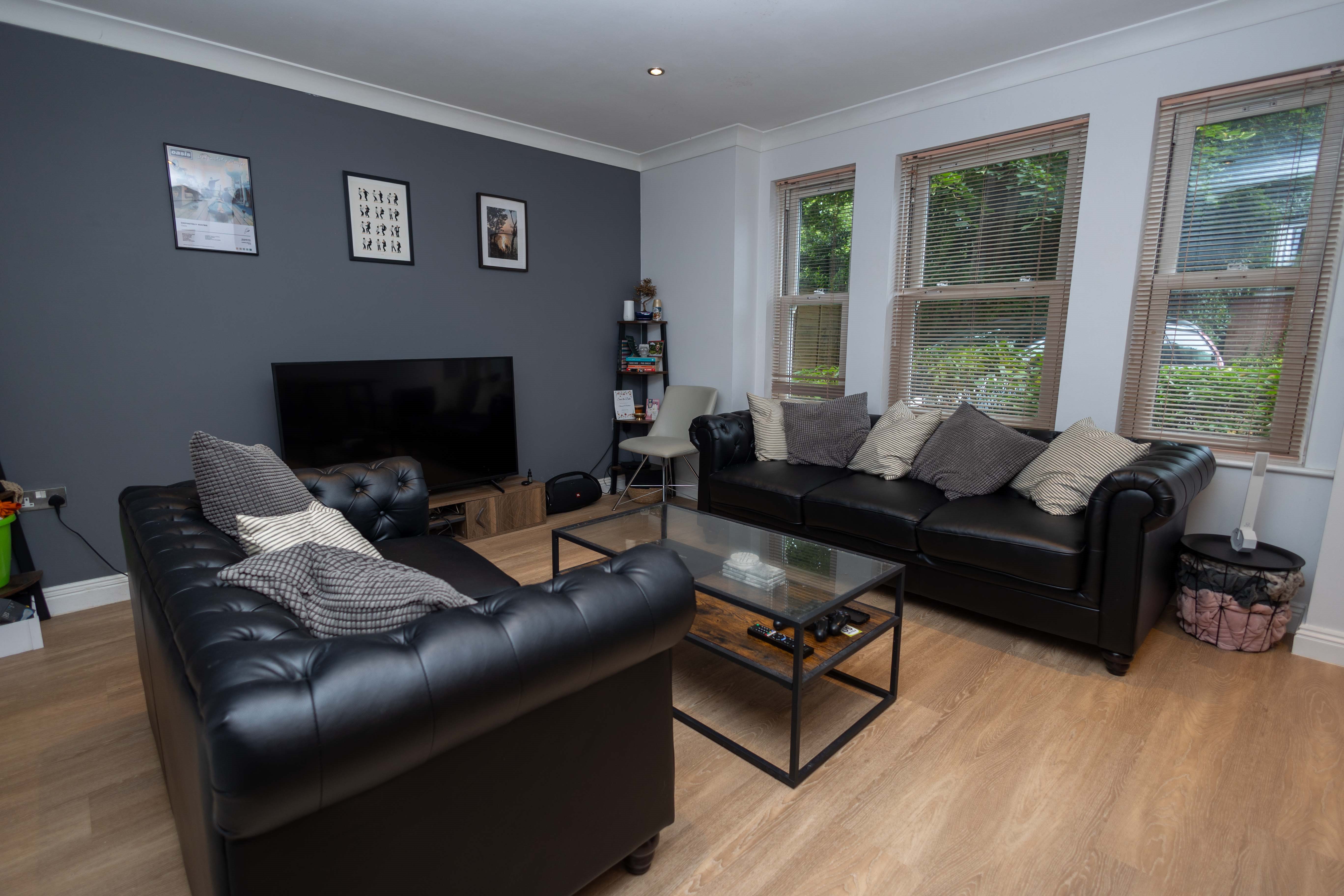 2 bed flat to rent in Wimborne Road, Bournemouth, BH2  - Property Image 2