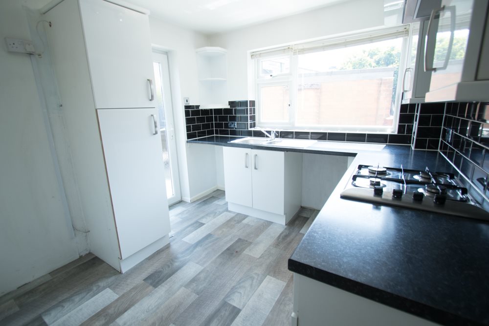 3 bed house to rent in Derwent Close, , BH9 3