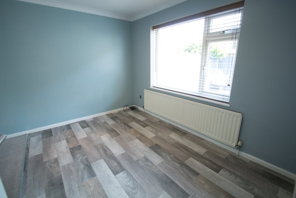 3 bed house to rent in Derwent Close, , BH9 4