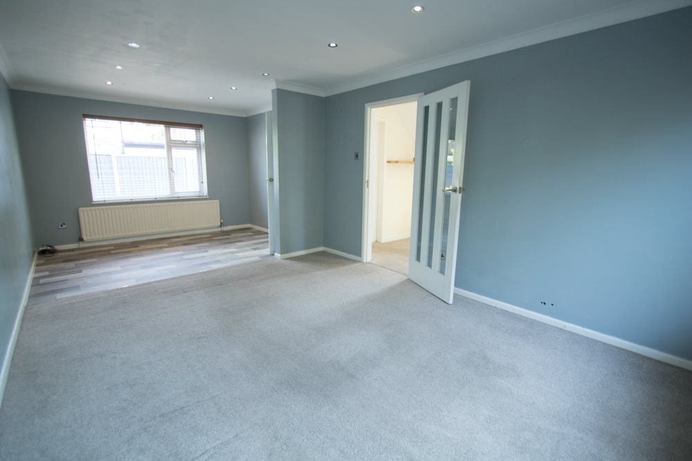 3 bed house to rent in Derwent Close, , BH9 5