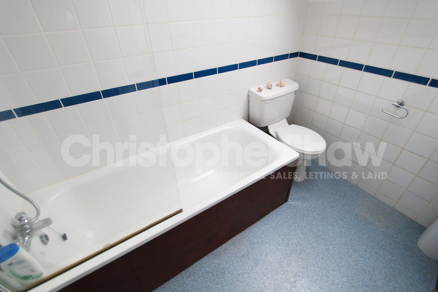 1 bed house / flat share to rent in Churchill Road, Bournemouth, BH1  - Property Image 11