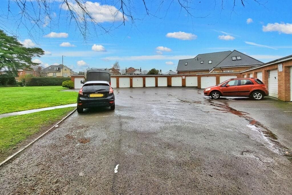 2 bed flat to rent in Talbot Avenue, Bournemouth, BH3  - Property Image 17