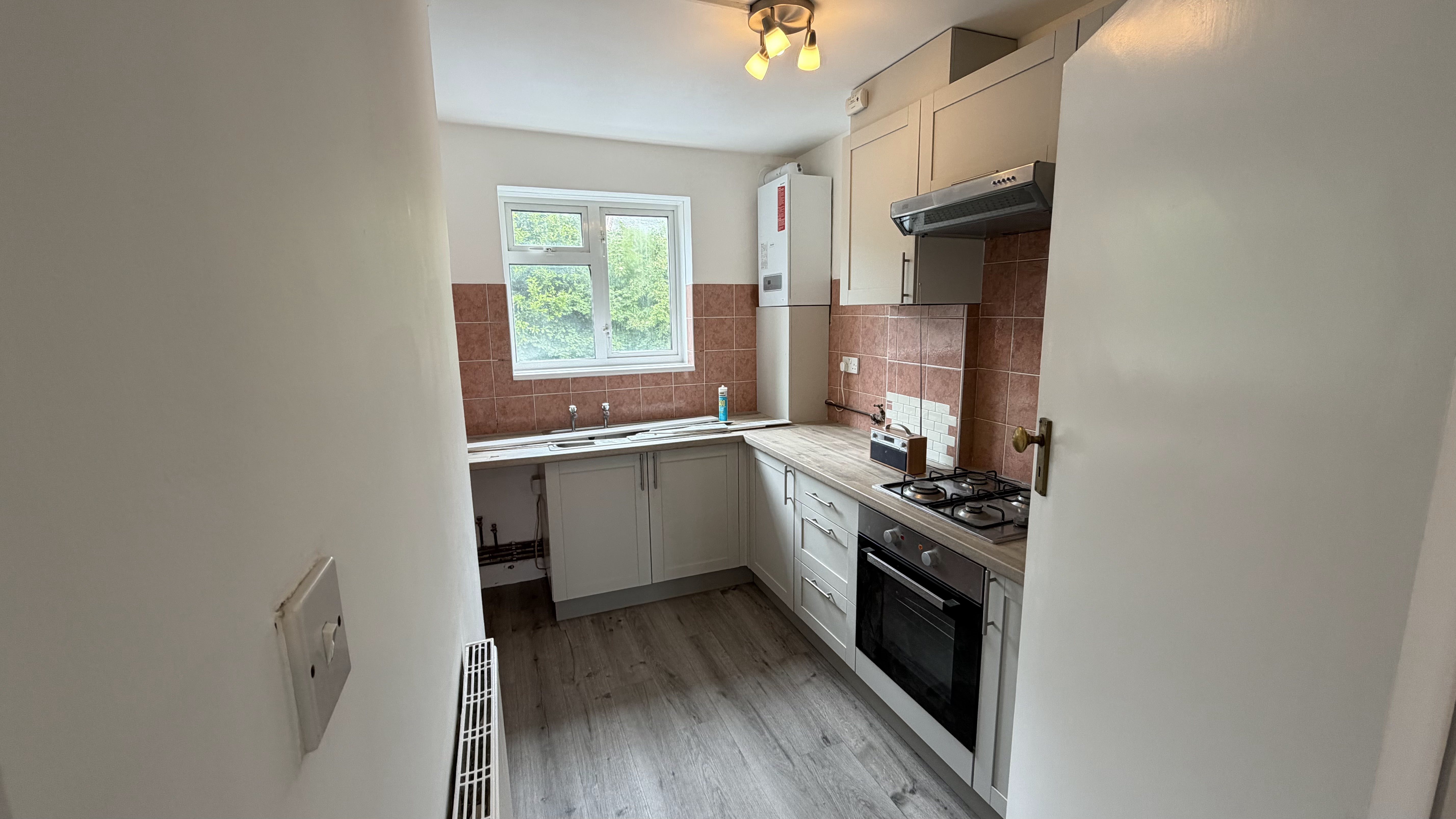 2 bed flat to rent in Charminster Road, Bournemouth, BH8  - Property Image 8