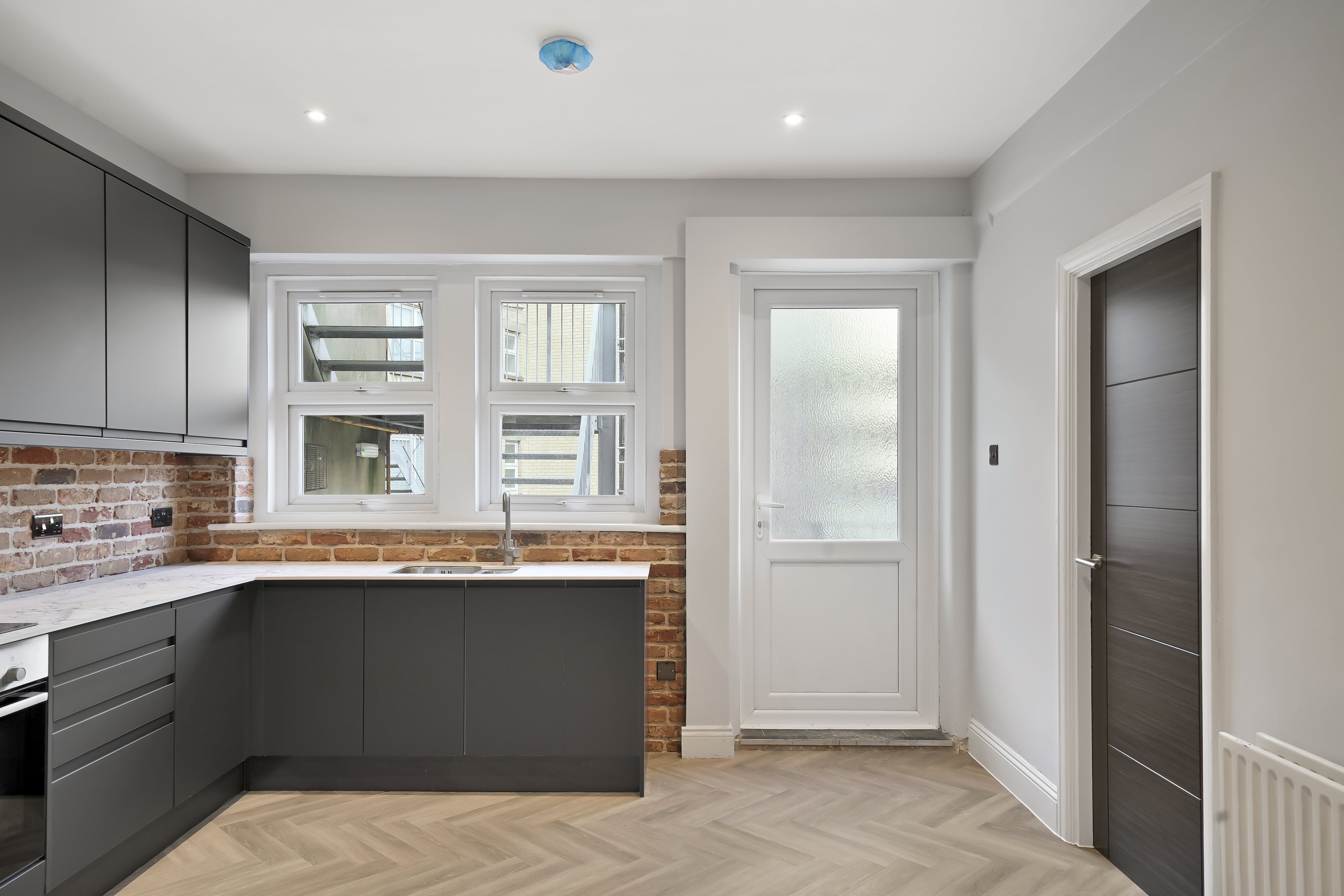 2 bed flat to rent in Richmond Hill, Bournemouth 12