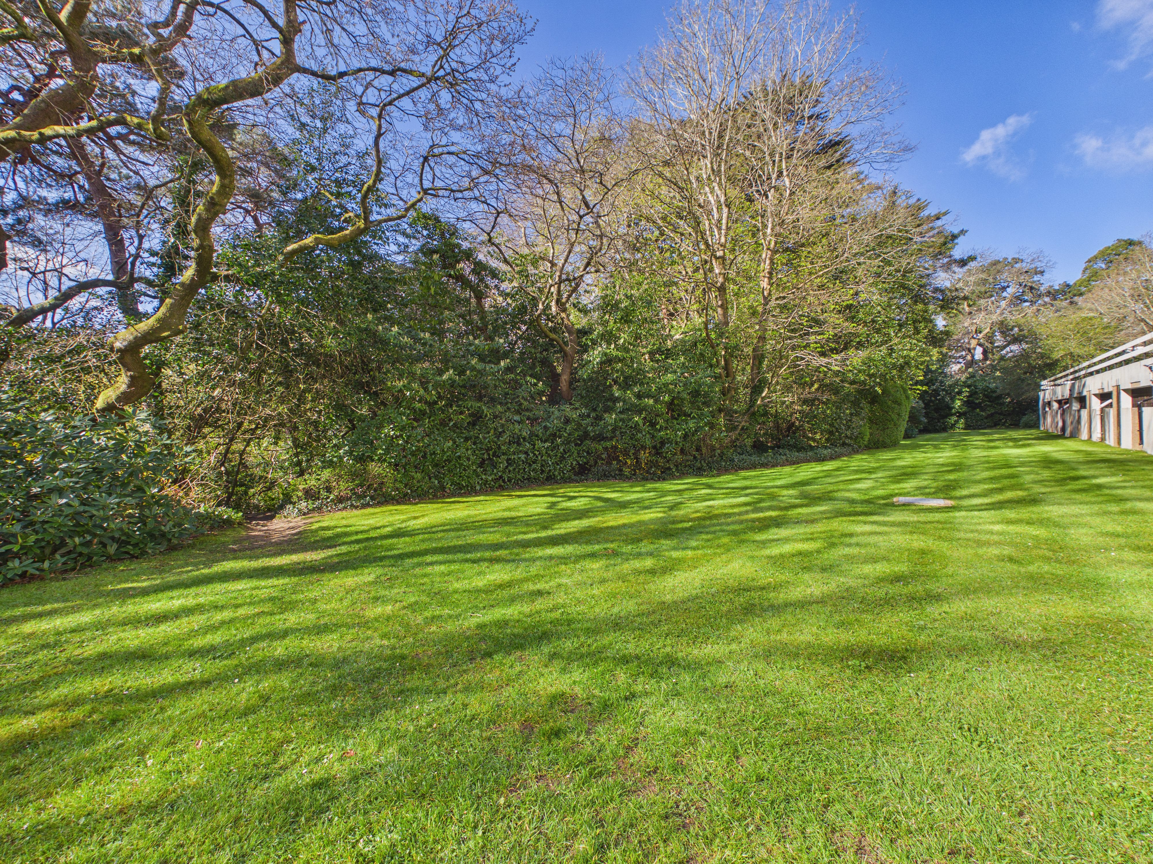 1 bed flat to rent in Branksome Wood Road, Bournemouth, BH4 12