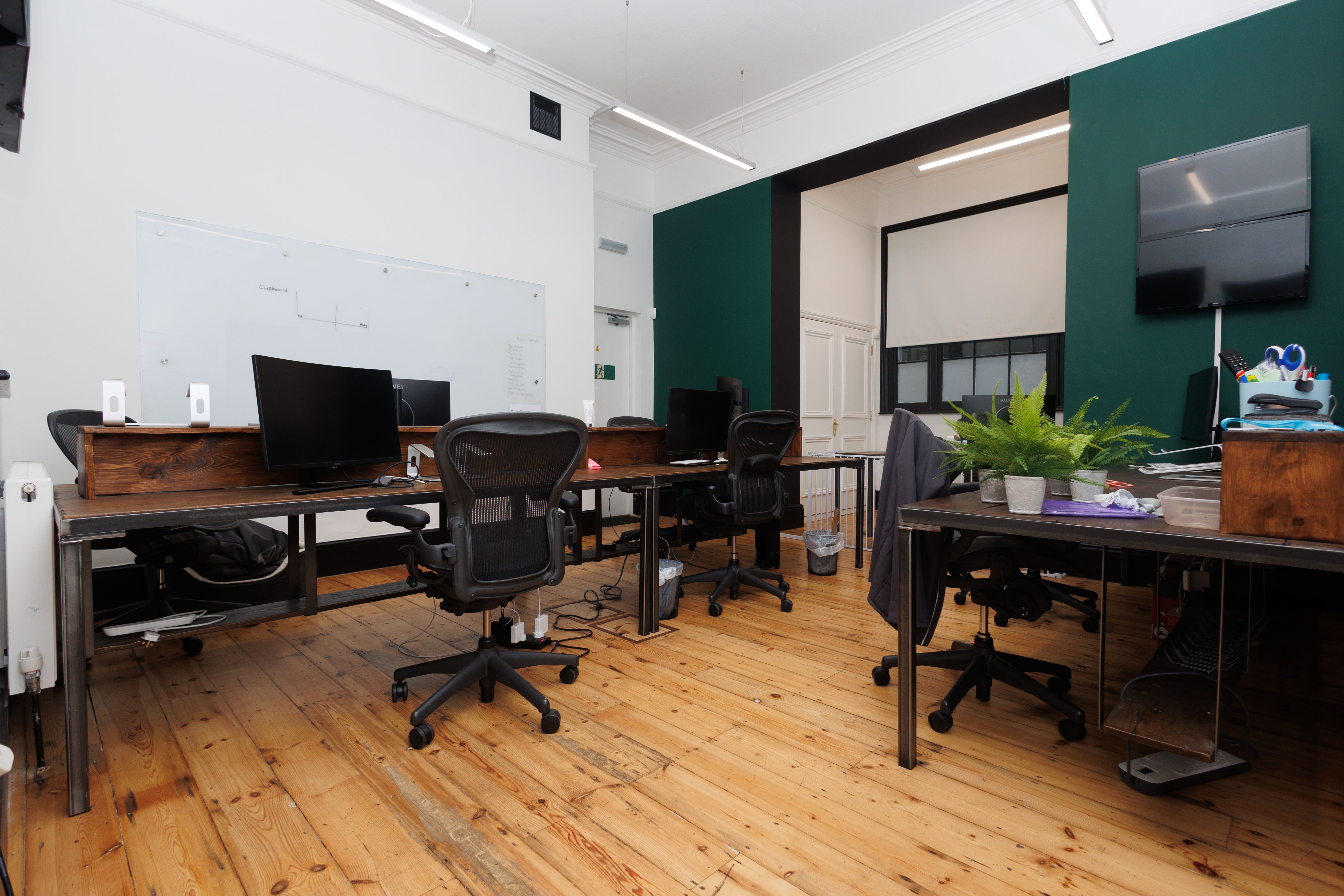 1 bed to rent in Walton House, Richmond Hill 7