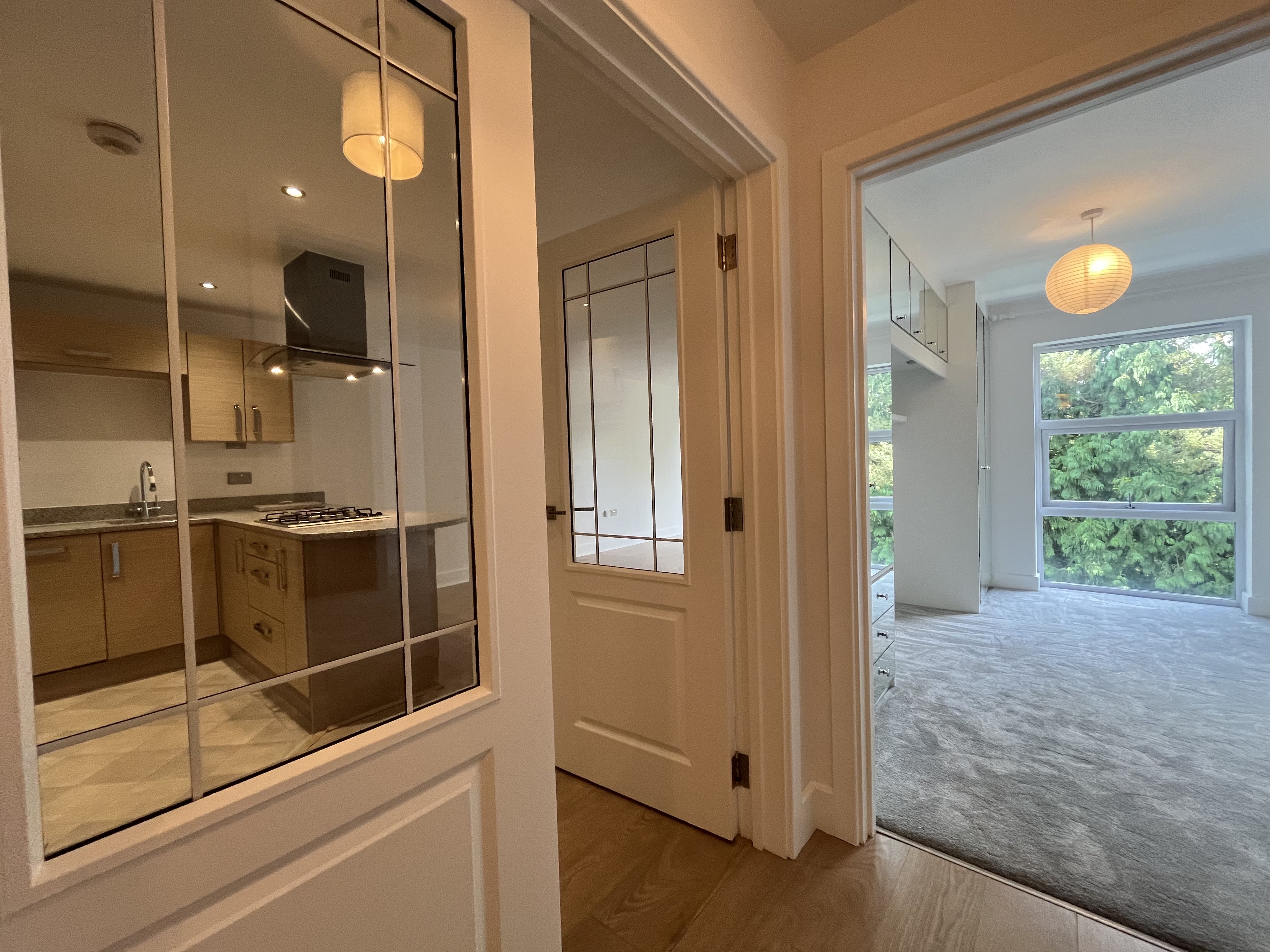 2 bed flat to rent in Branksome Wood Road, Bournemouth 8