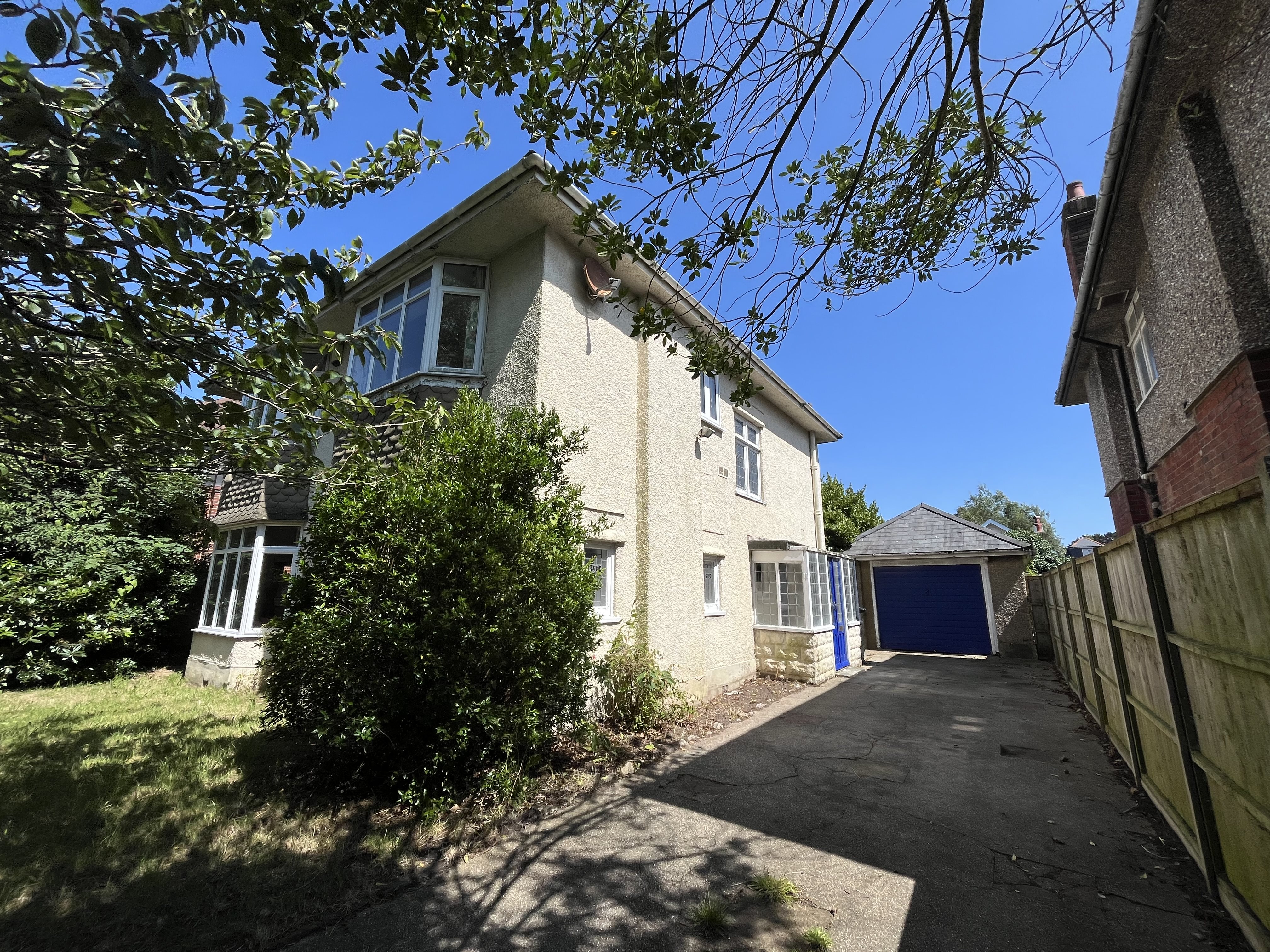 5 bed house to rent in Bethia Road, Bournemouth, BH8 