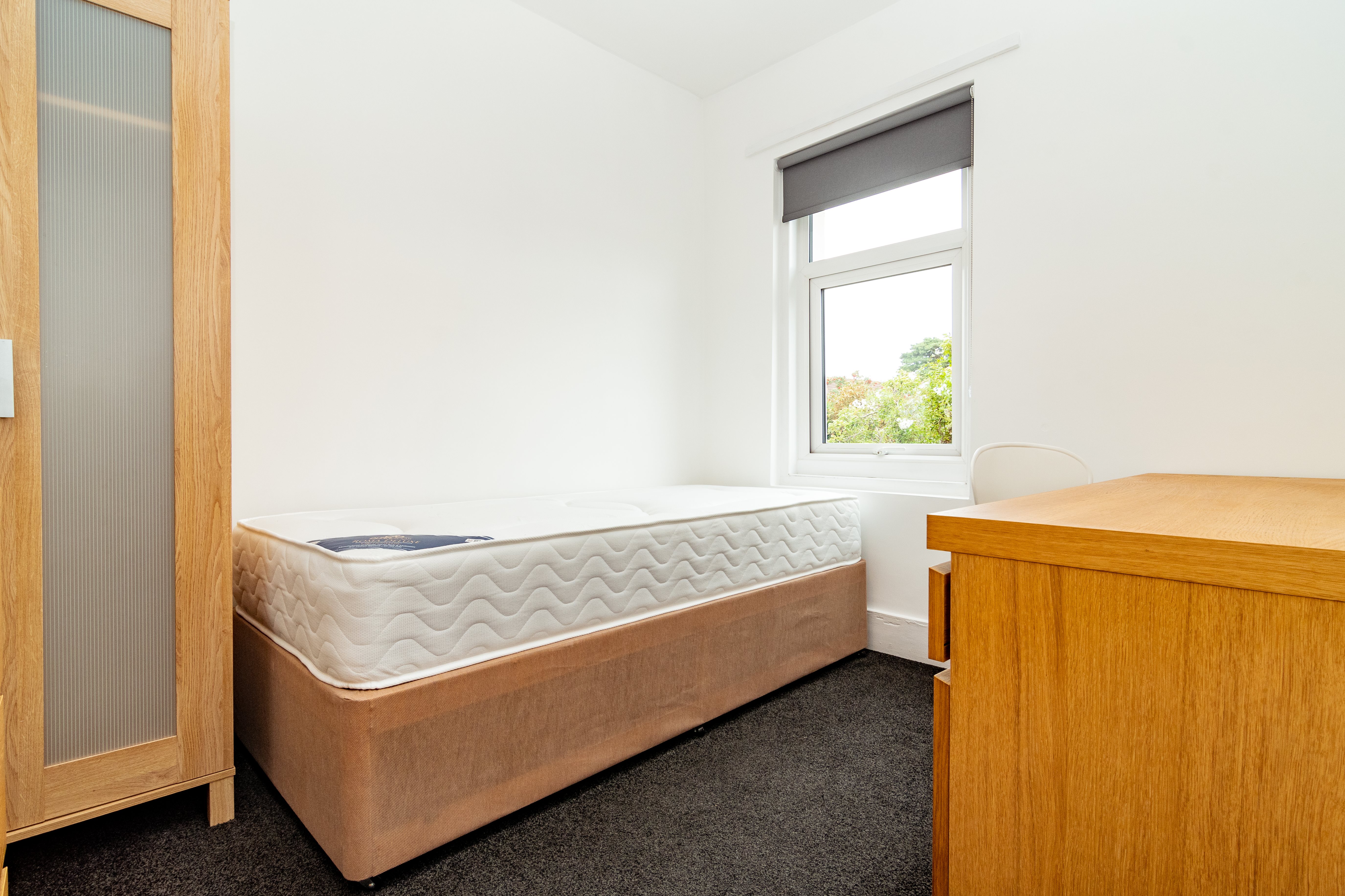 6 bed semi-detached house to rent in Queensland Road, Bournemouth 6