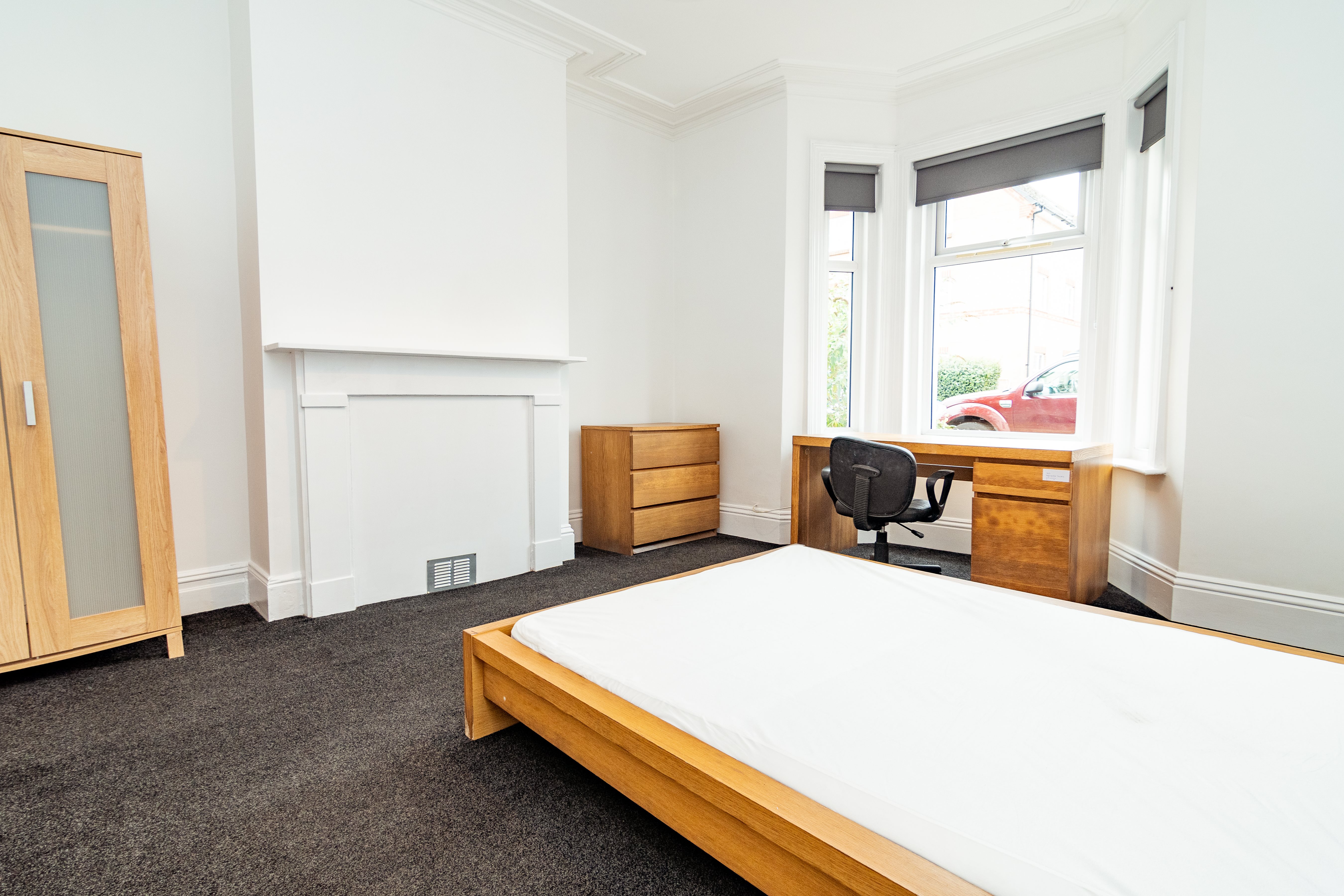 6 bed semi-detached house to rent in Queensland Road, Bournemouth  - Property Image 24