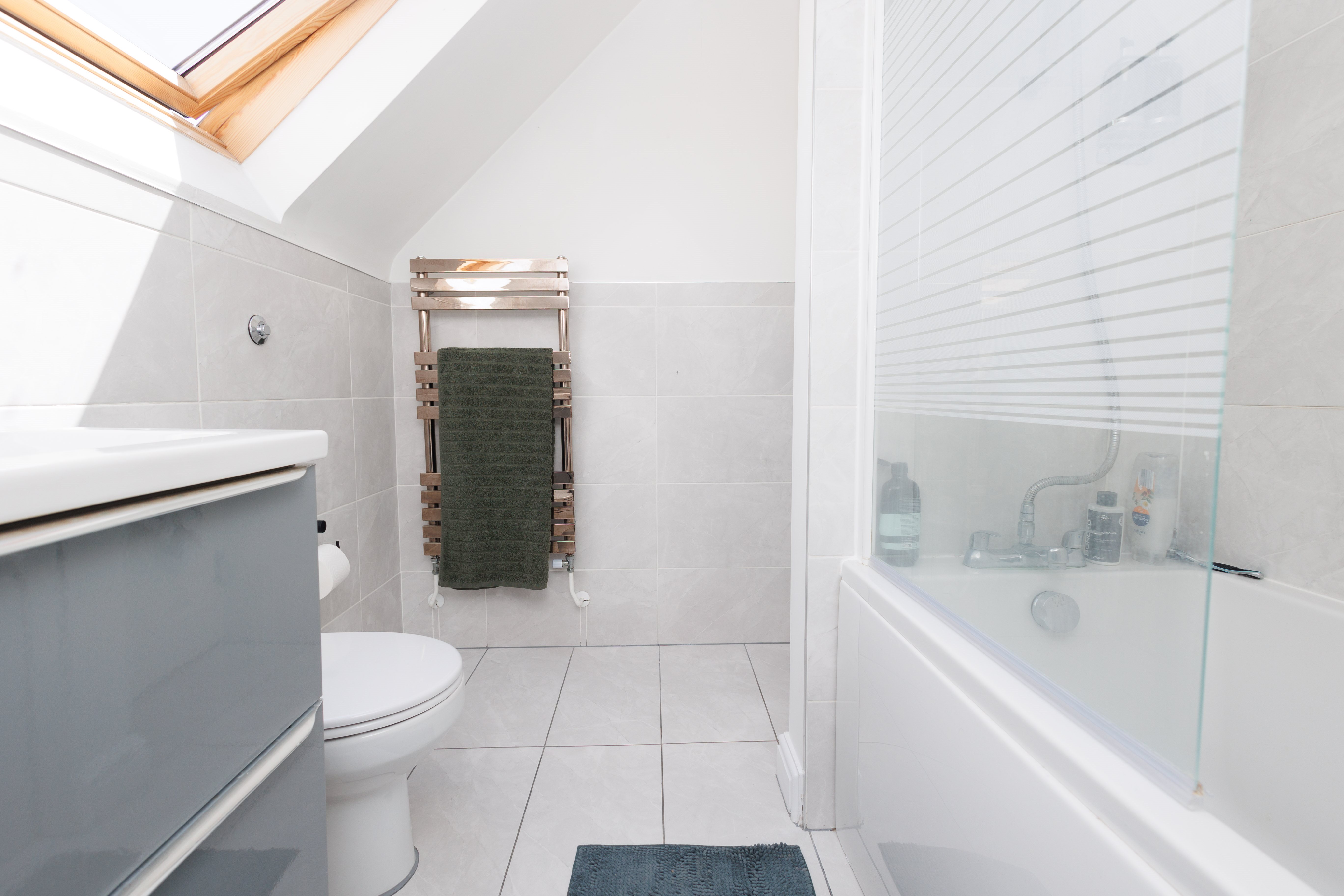 2 bed flat to rent in Beechey Road, Bournemouth 7