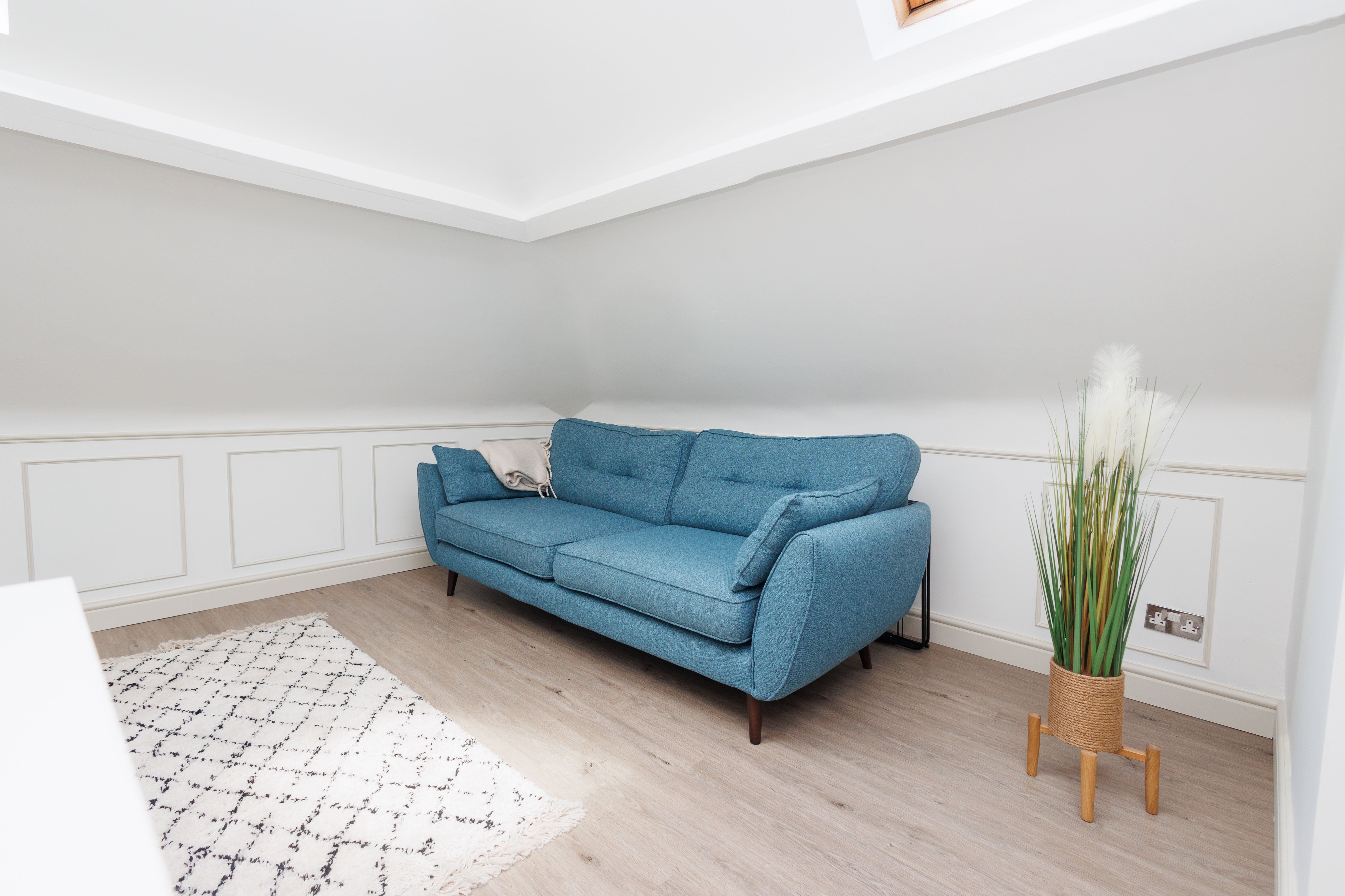 2 bed flat to rent in Beechey Road, Bournemouth 13