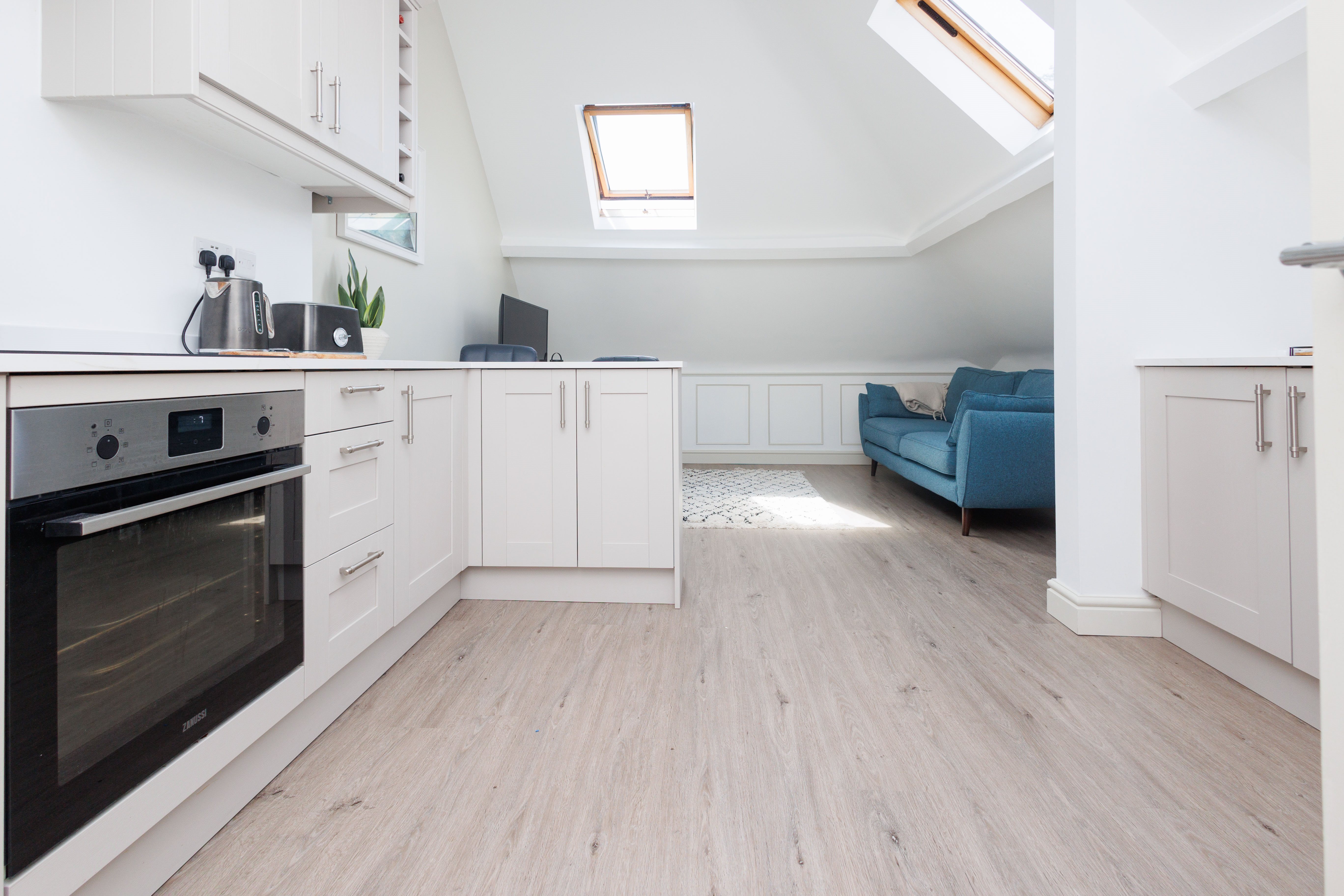 2 bed flat to rent in Beechey Road, Bournemouth, BH8 - Property Image 1