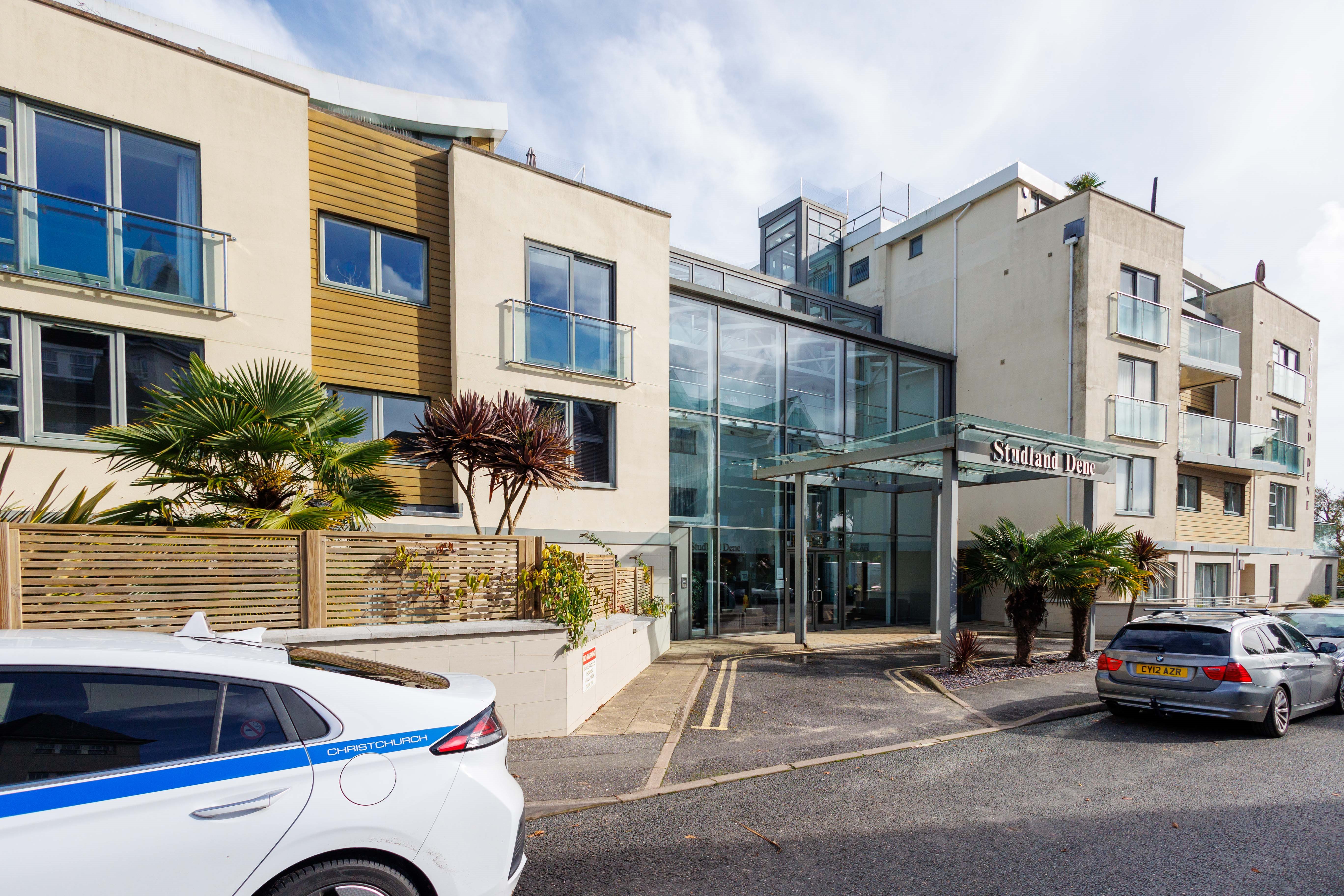 3 bed flat to rent in Studland Road, Bournemouth 15