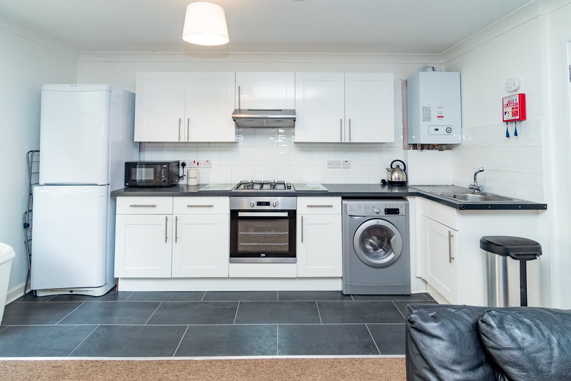 4 bed house to rent in Richards Close, Bournemouth 13