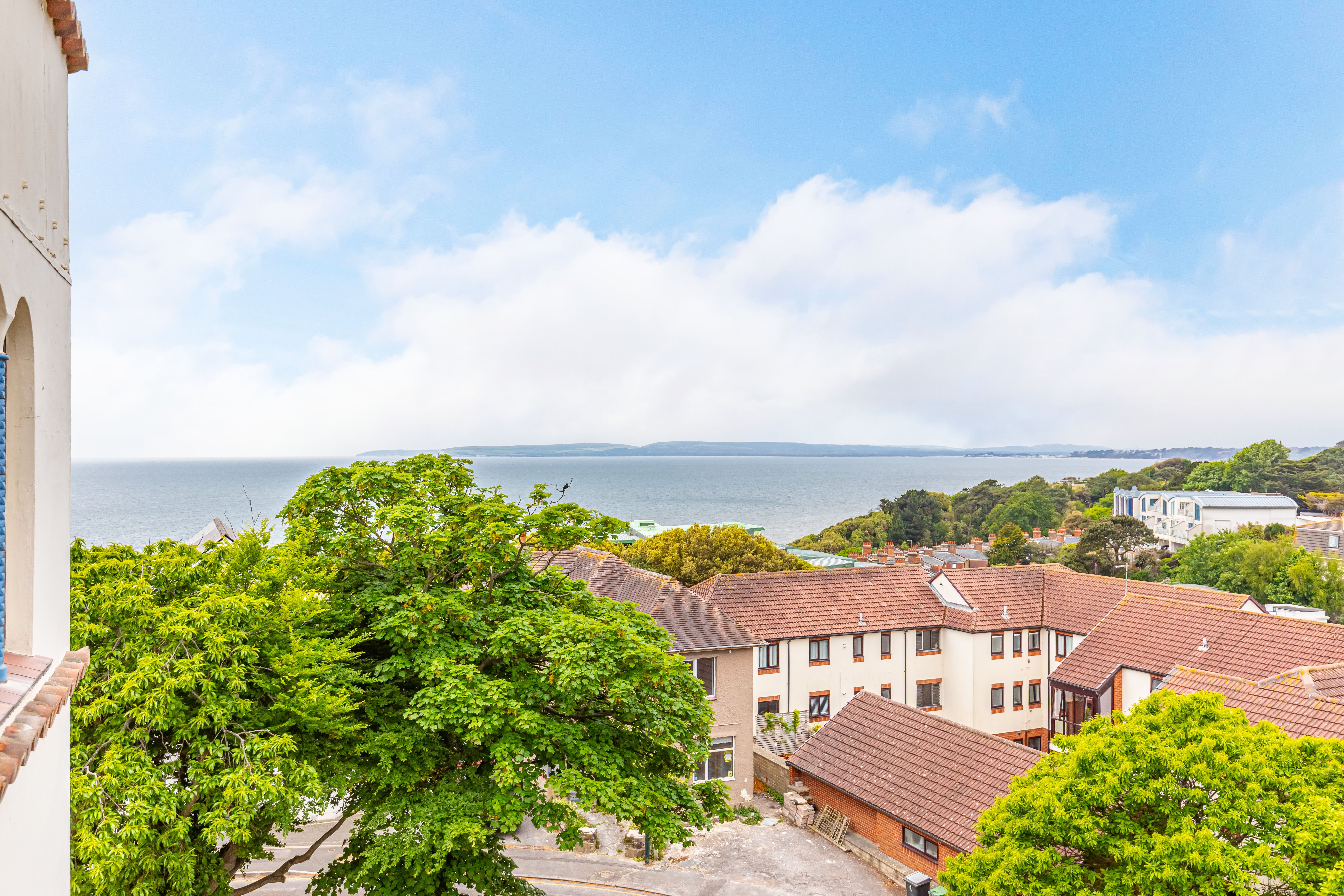 2 bed flat to rent in Sea Road, Bournemouth, BH5  - Property Image 13