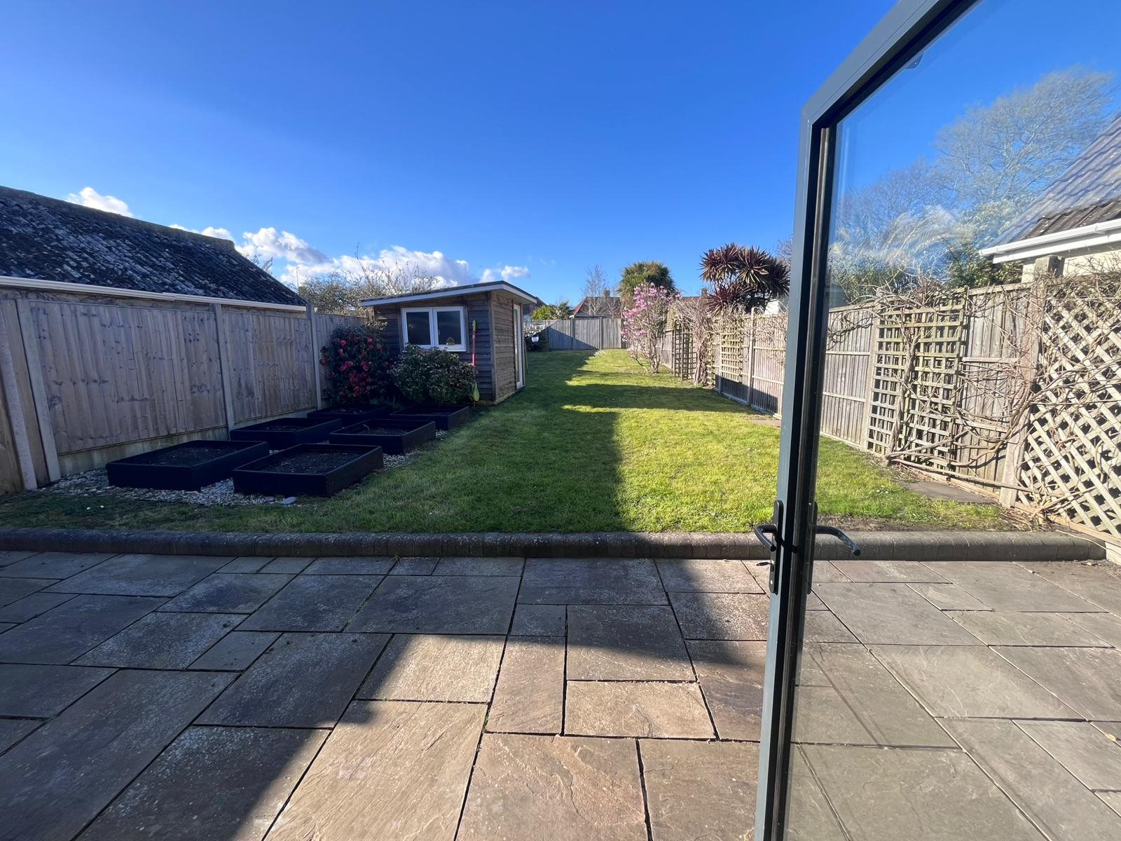 3 bed bungalow to rent in Palmer Road, Poole, BH15  - Property Image 2