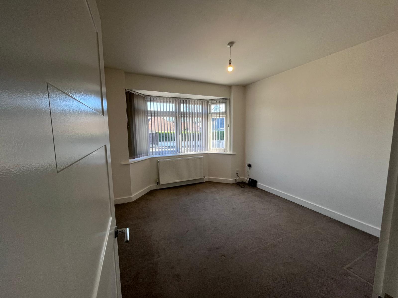 3 bed bungalow to rent in Palmer Road, Poole, BH15 12