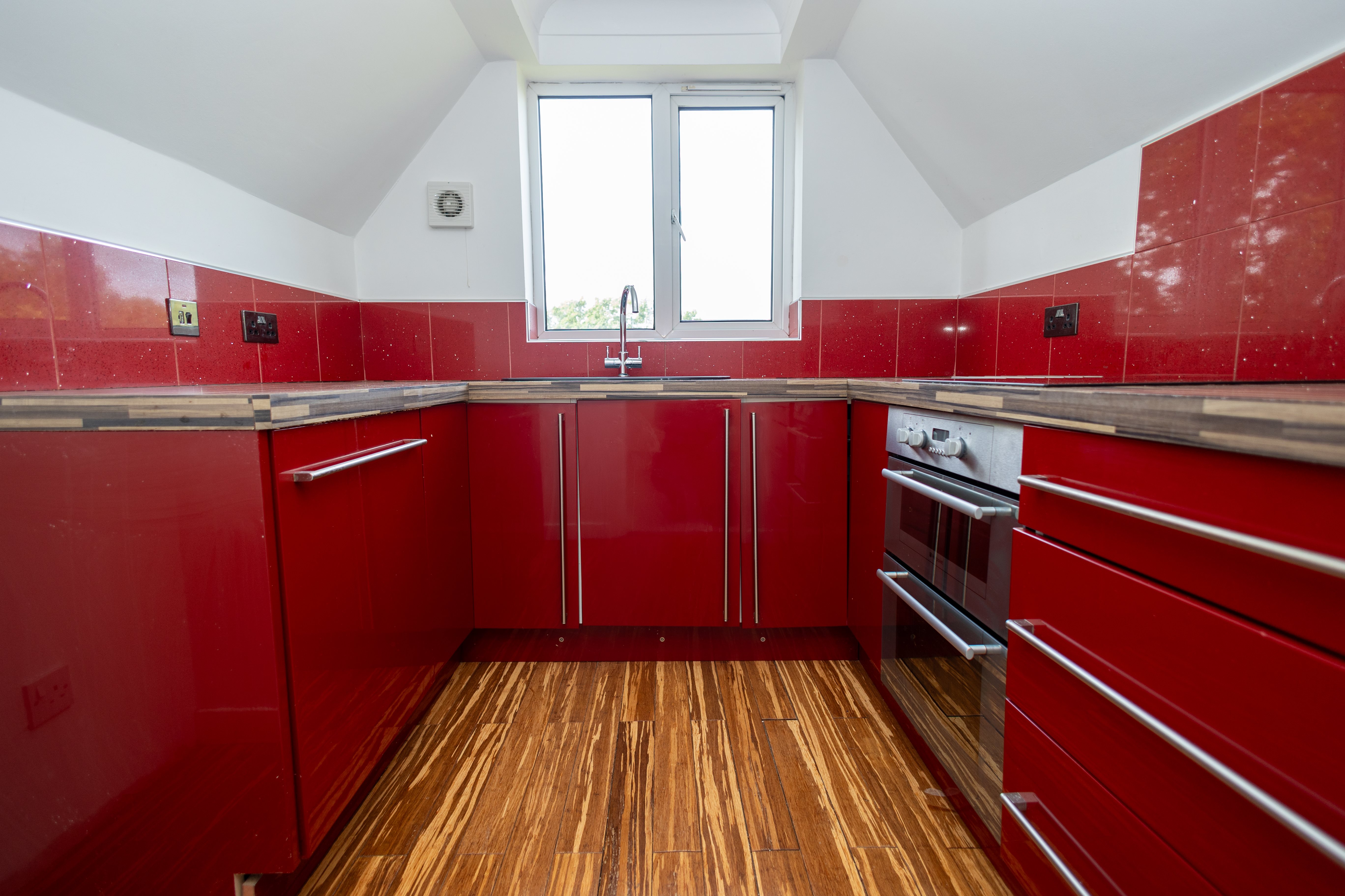 2 bed flat to rent in Danecourt Road, Poole 7