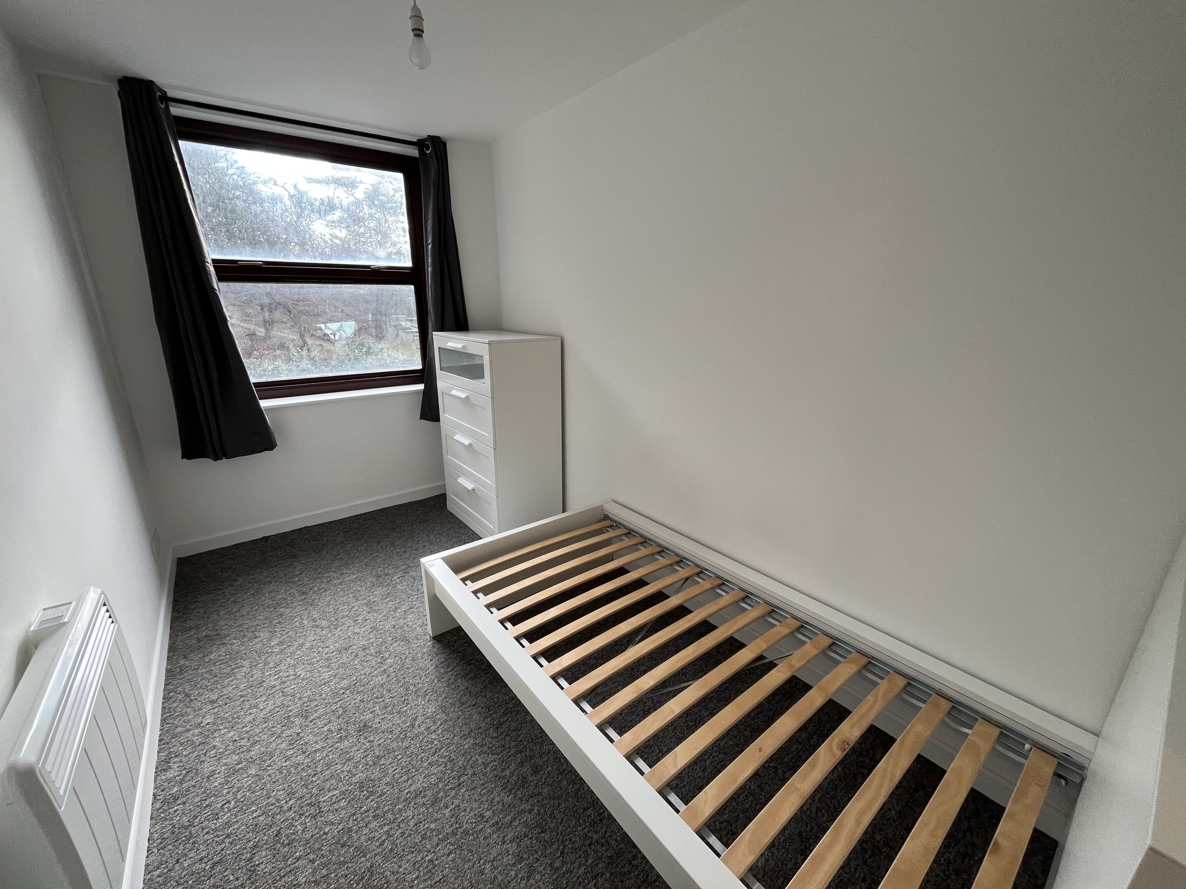 4 bed apartment to rent in St Peters Road 5