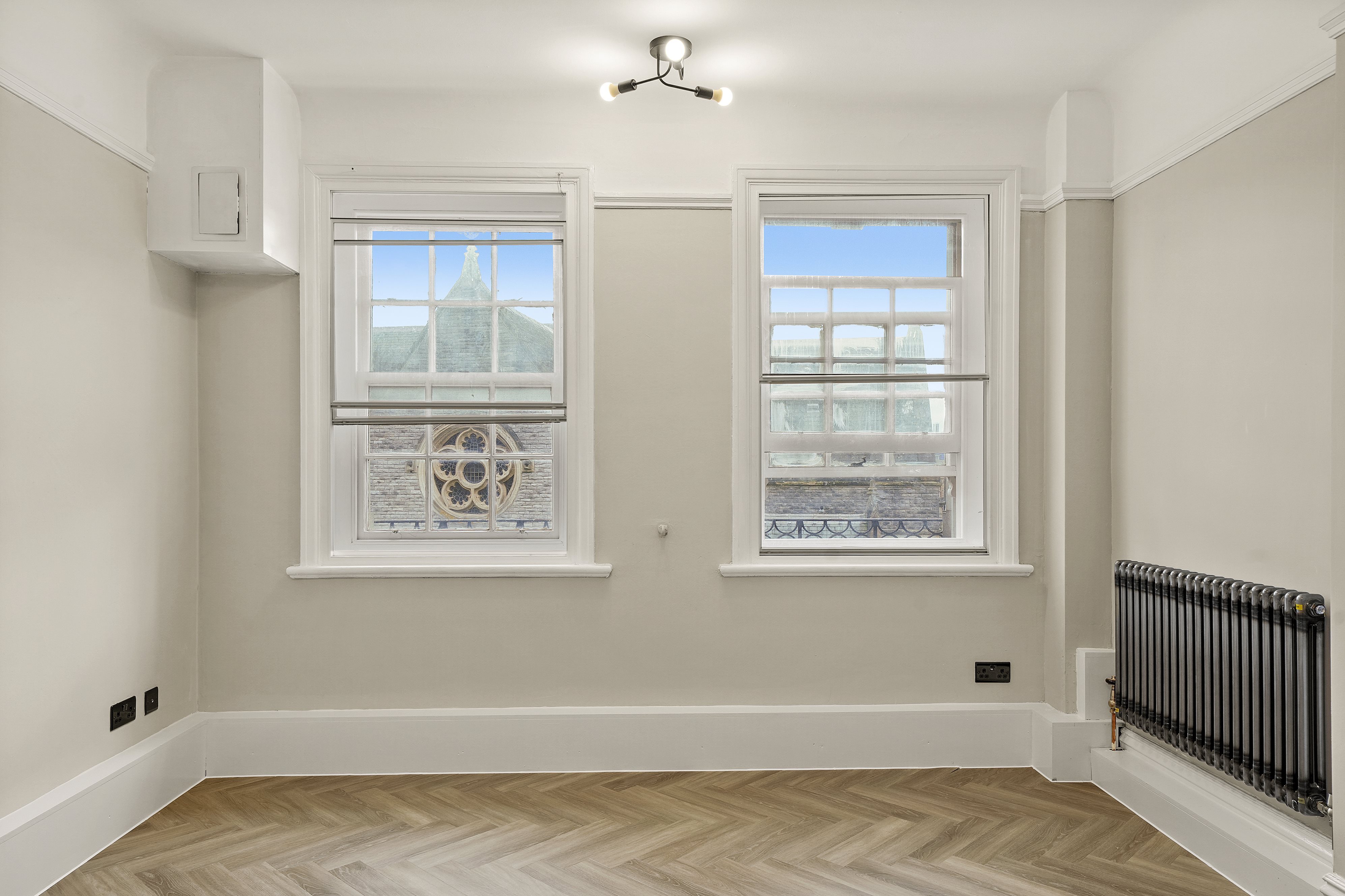 3 bed flat to rent in Richmond Hill, Bournemouth, BH2 15