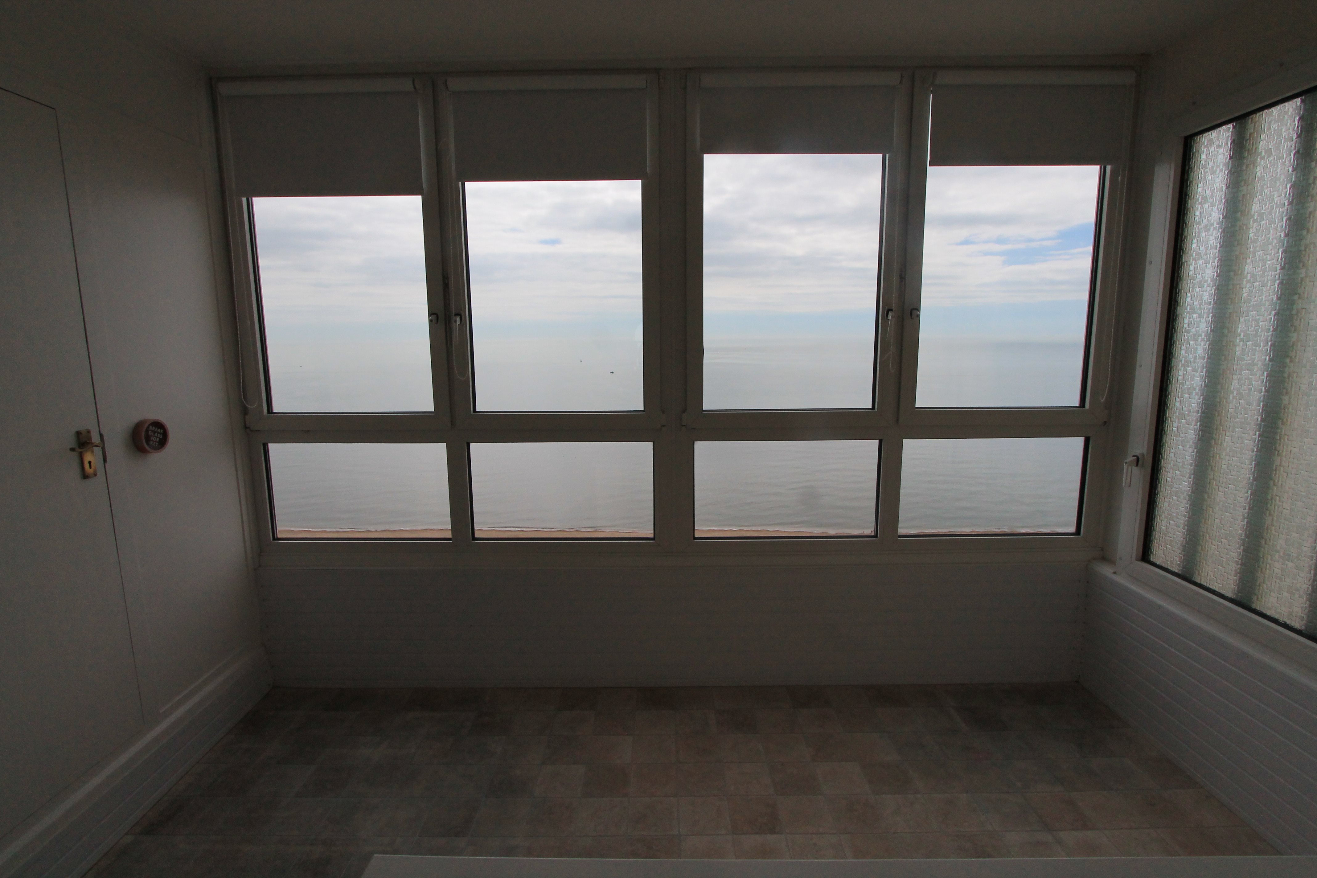 1 bed flat to rent in The Albany, Manor Road  - Property Image 5