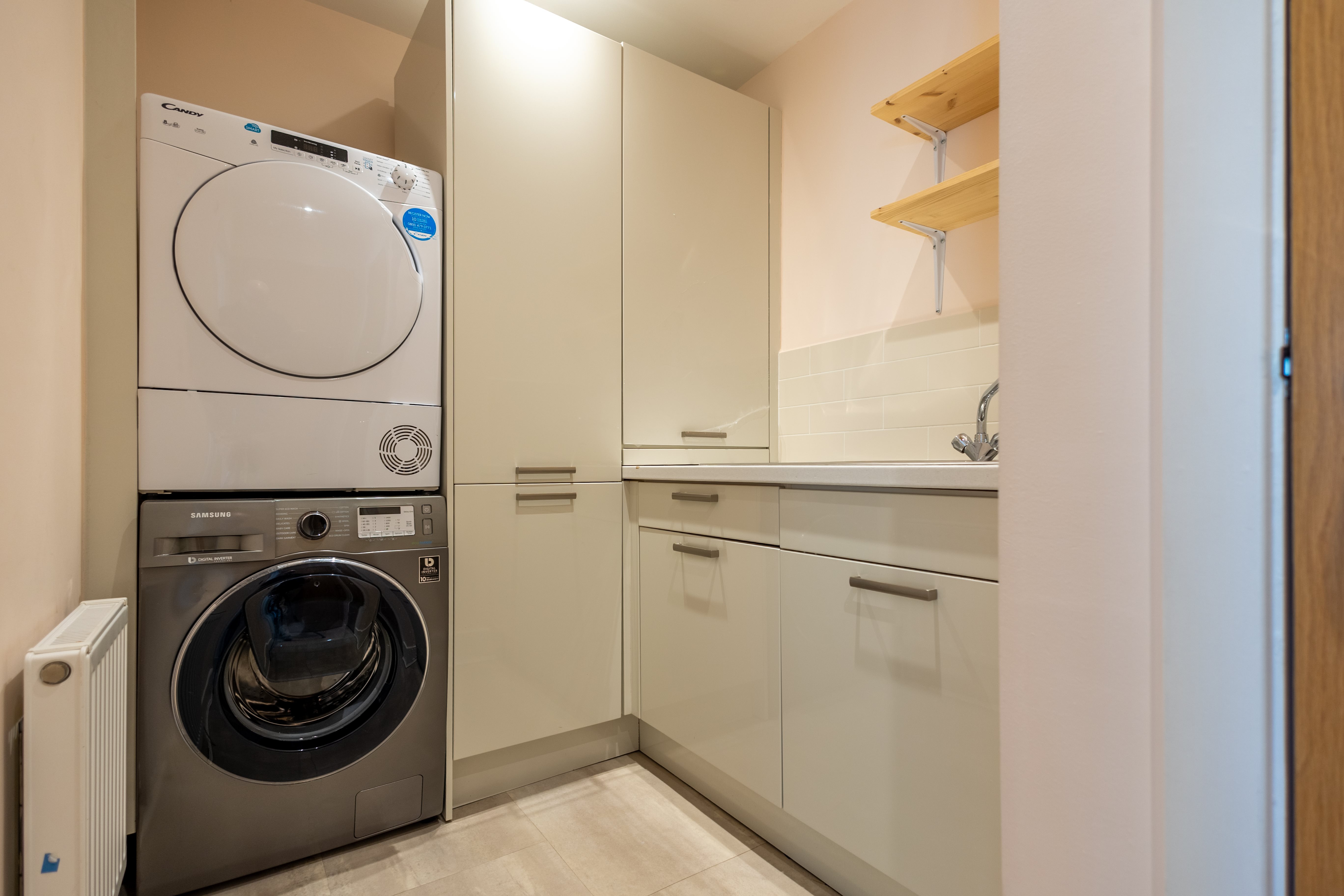 5 bed town house to rent in Birchwood Road, Lower Parkstone, BH14 4