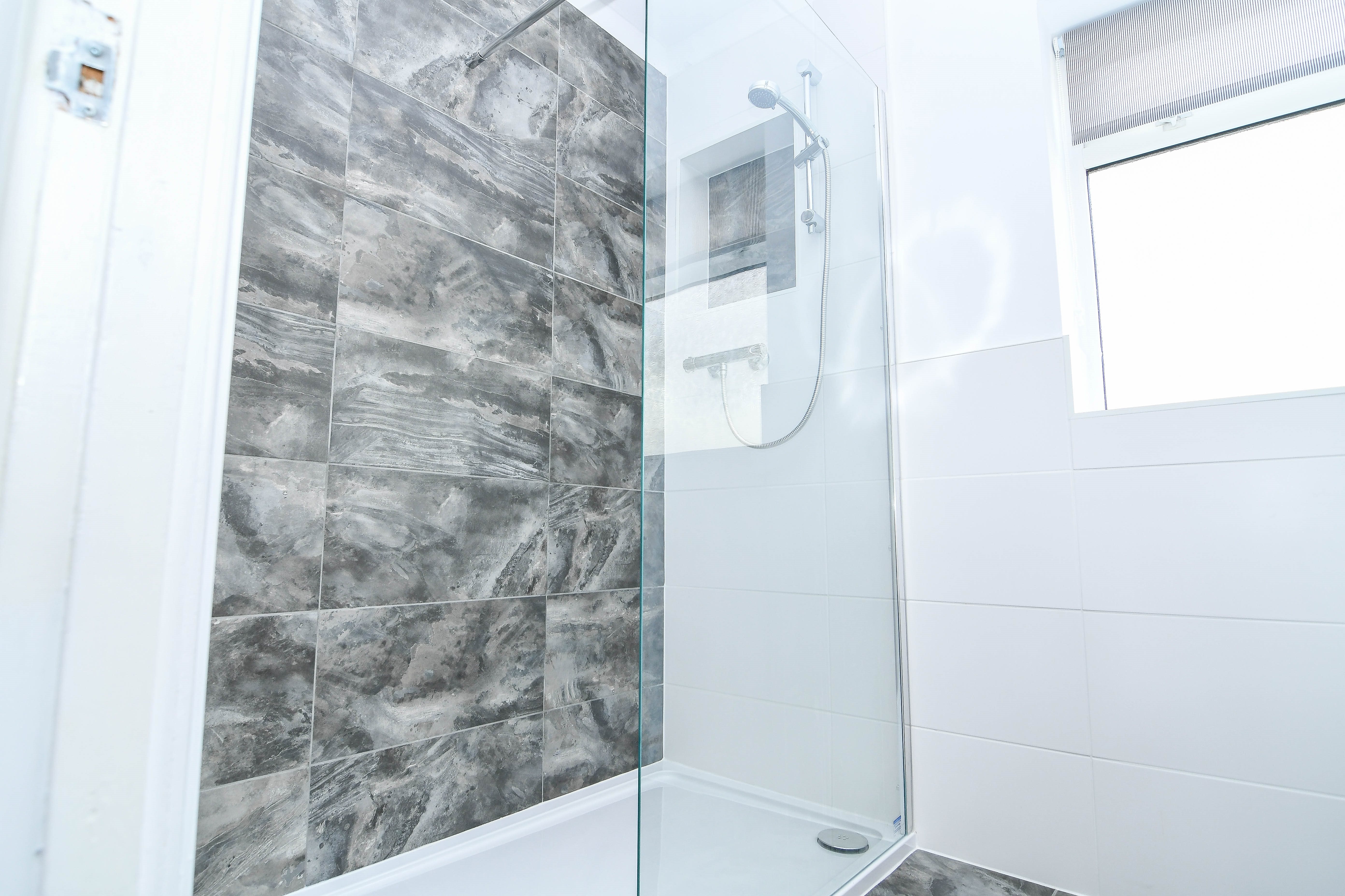 4 bed house to rent in Mossley Avenue, Poole  - Property Image 3