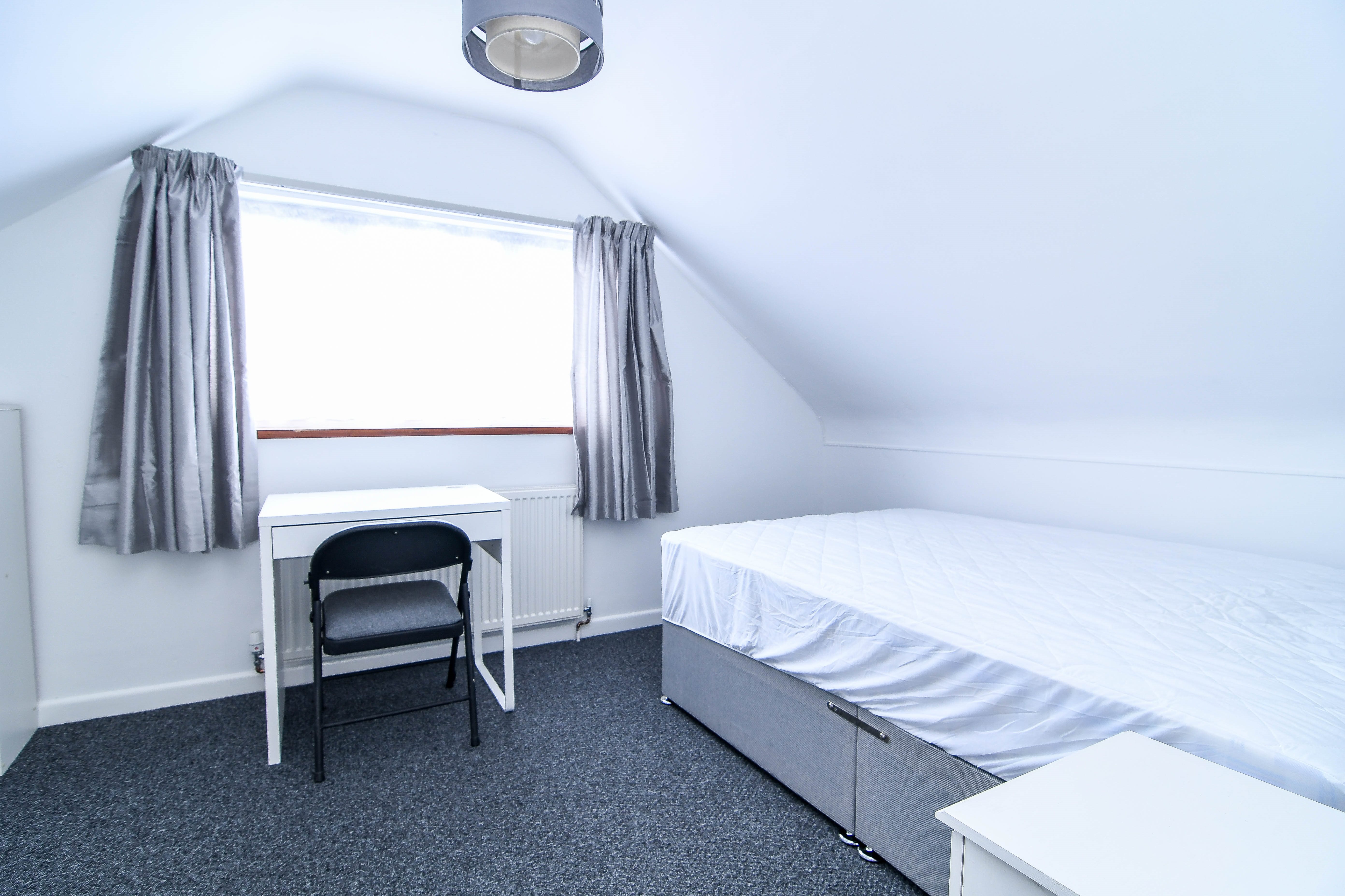 4 bed house to rent in Mossley Avenue, Poole 9