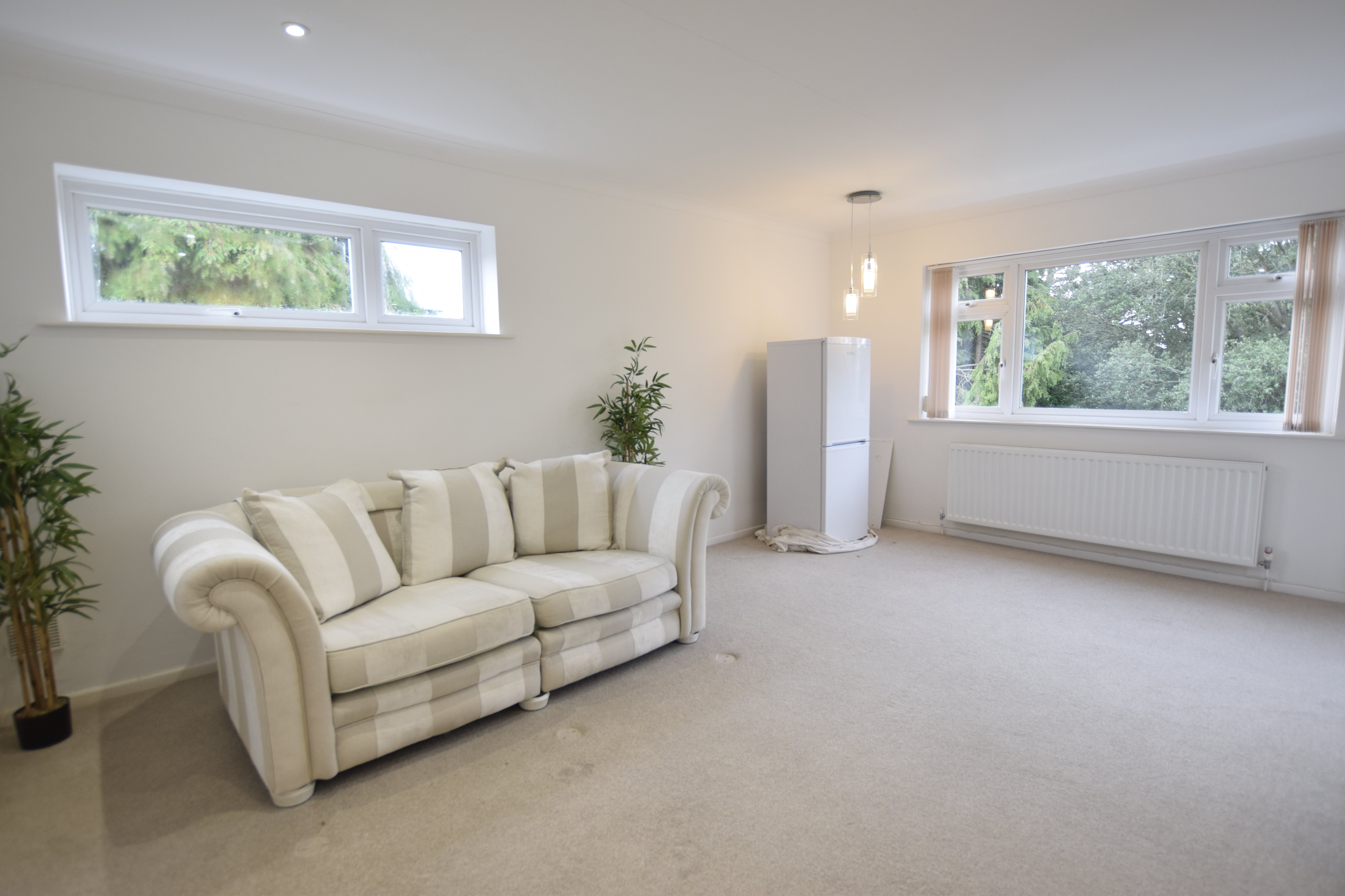 2 bed flat to rent in West Cliff Road, Bournemouth  - Property Image 6