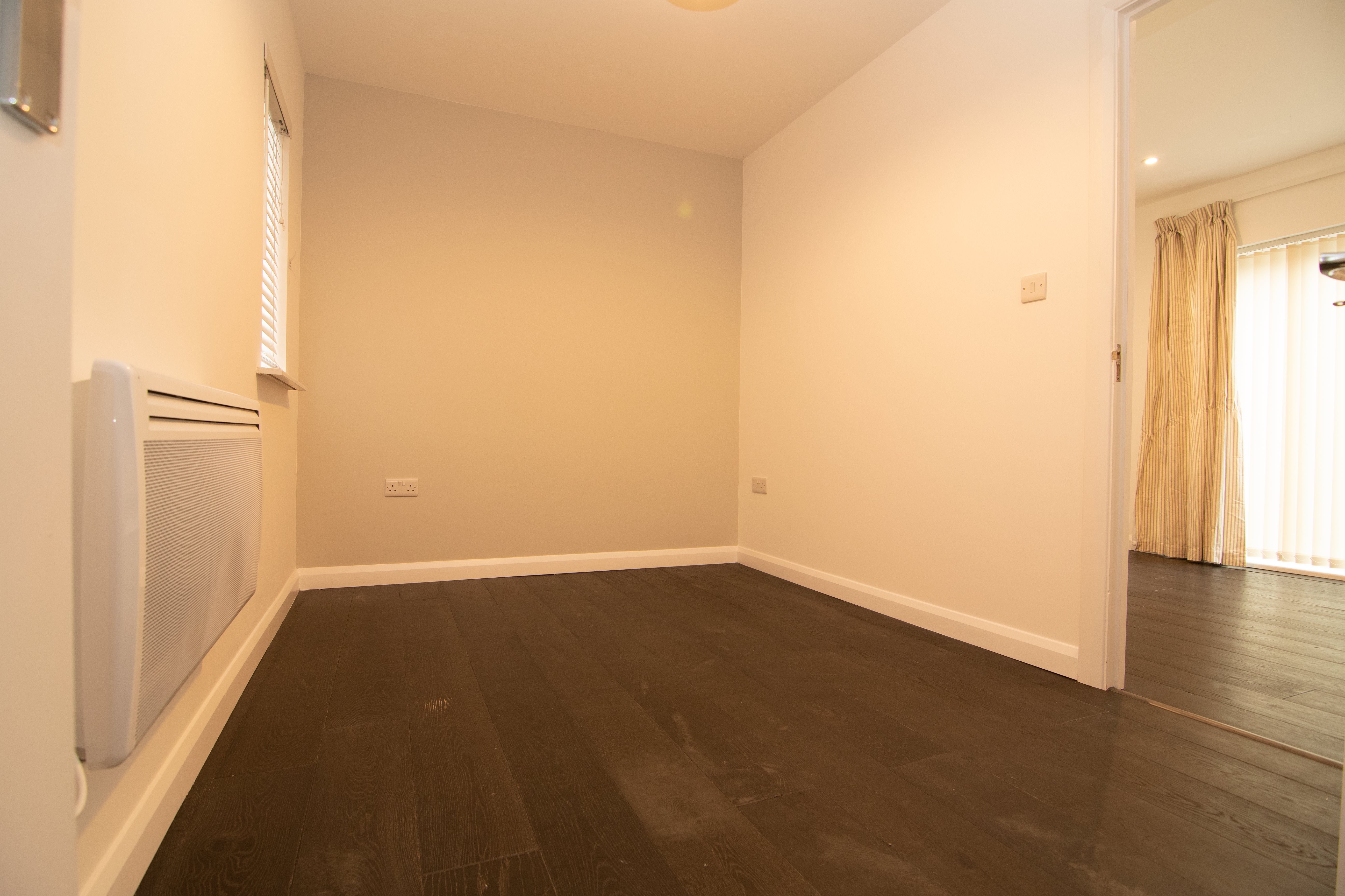 1 bed flat to rent in Columbia Road, , BH10  - Property Image 3