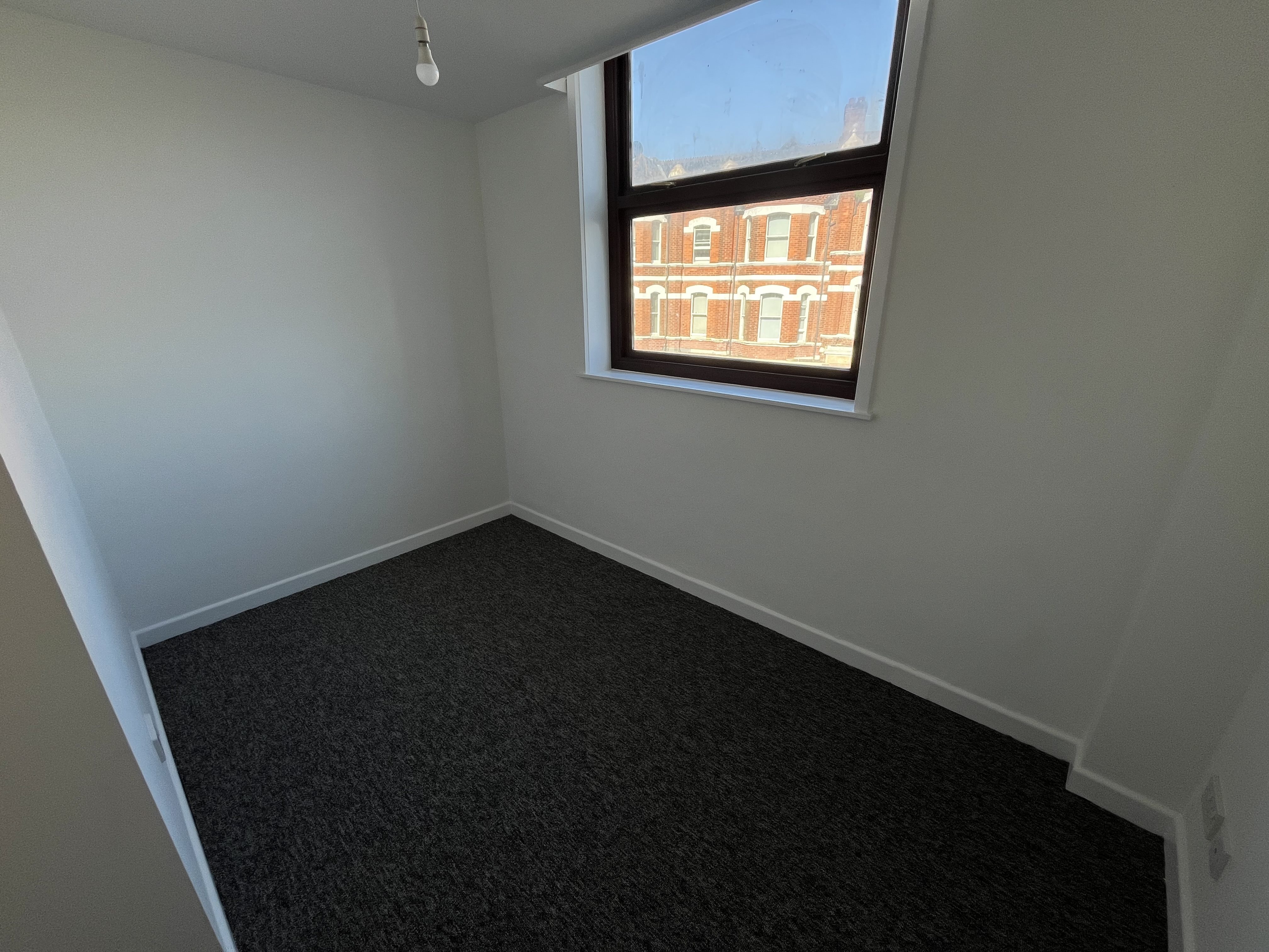 3 bed flat to rent in St Peters Road, Bournemouth, BH1 6