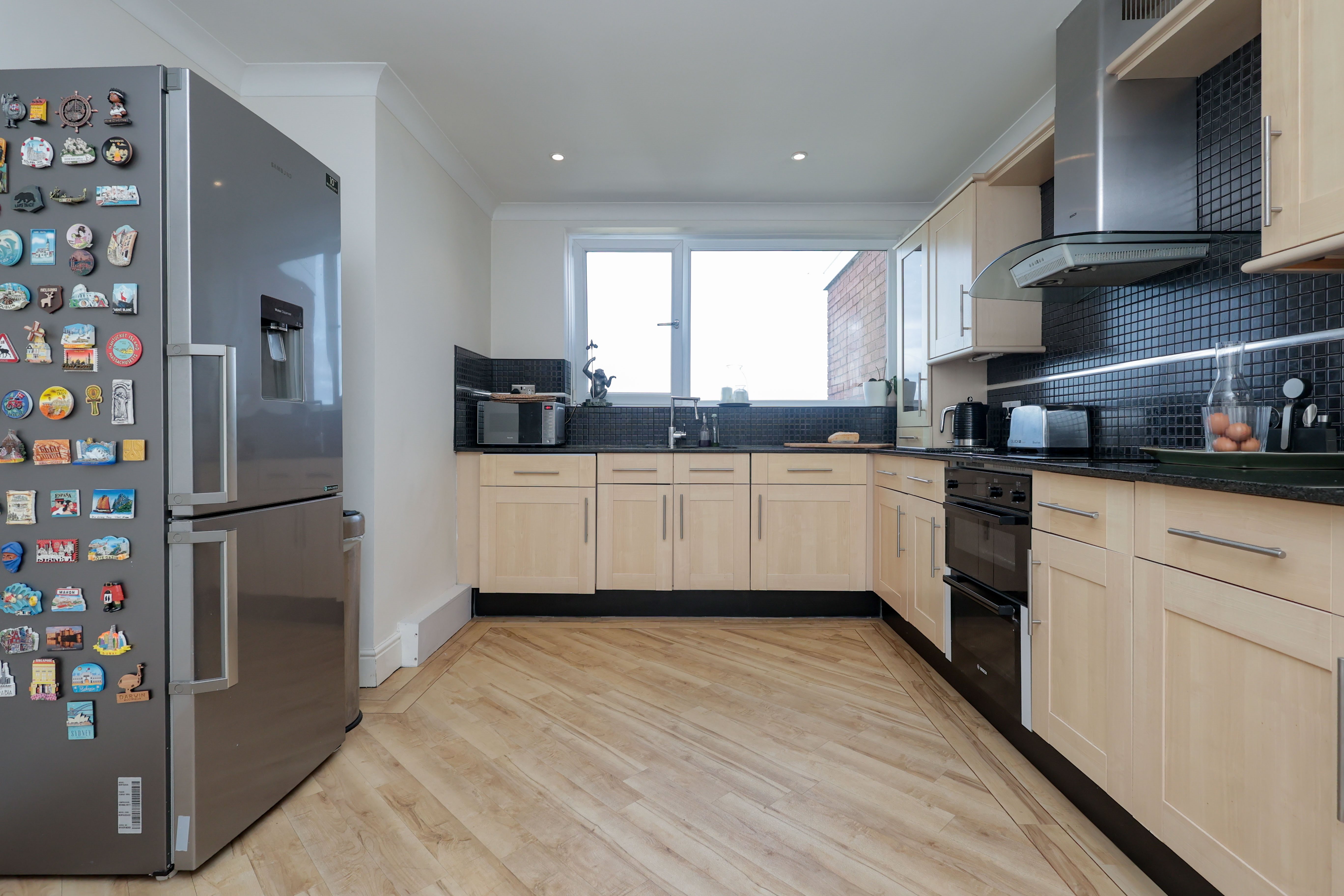 3 bed penthouse to rent in West Cliff Road, Bournemouth, BH2 9