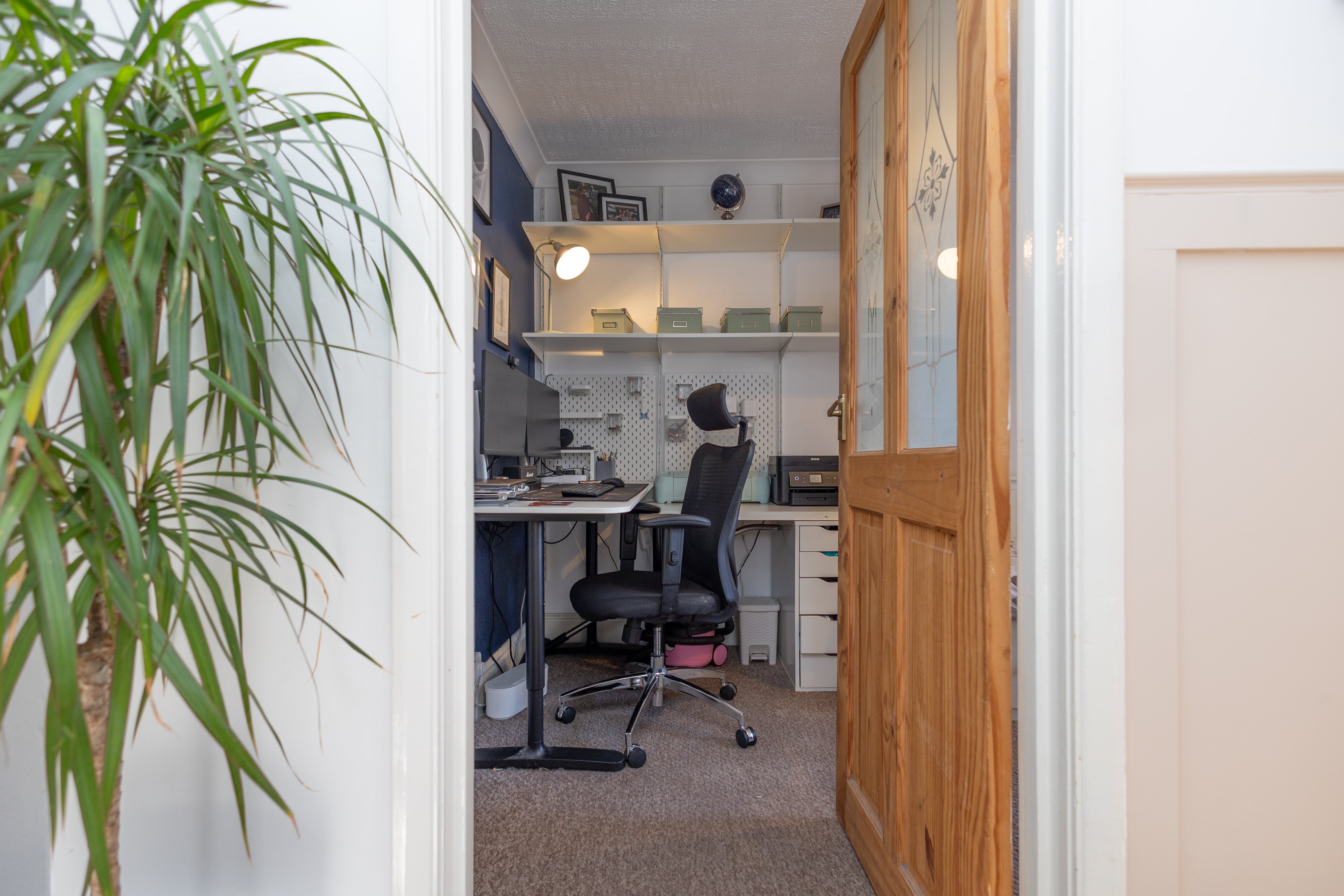 2 bed flat for sale in Crichel Road  - Property Image 14