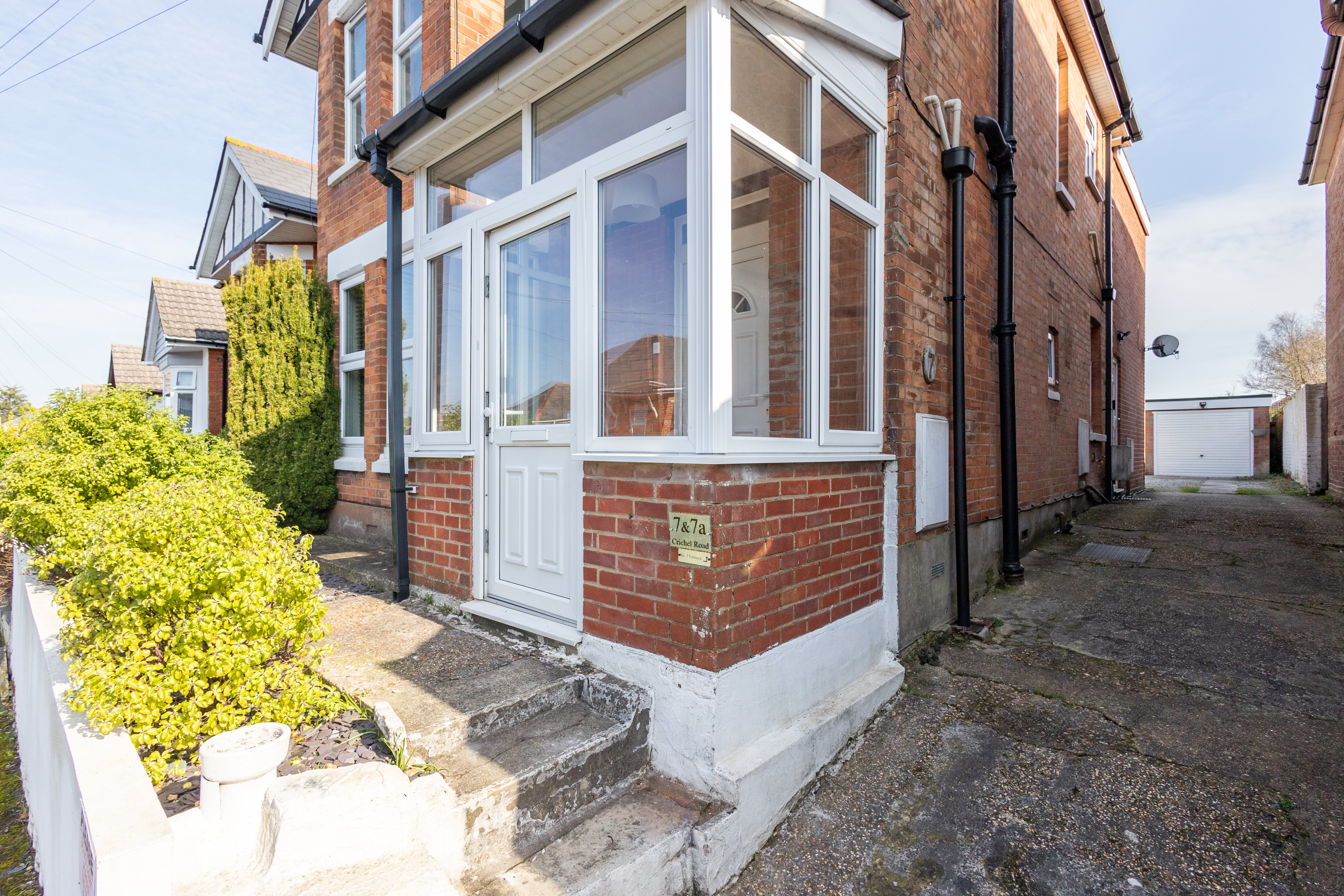 2 bed flat for sale in Crichel Road 17