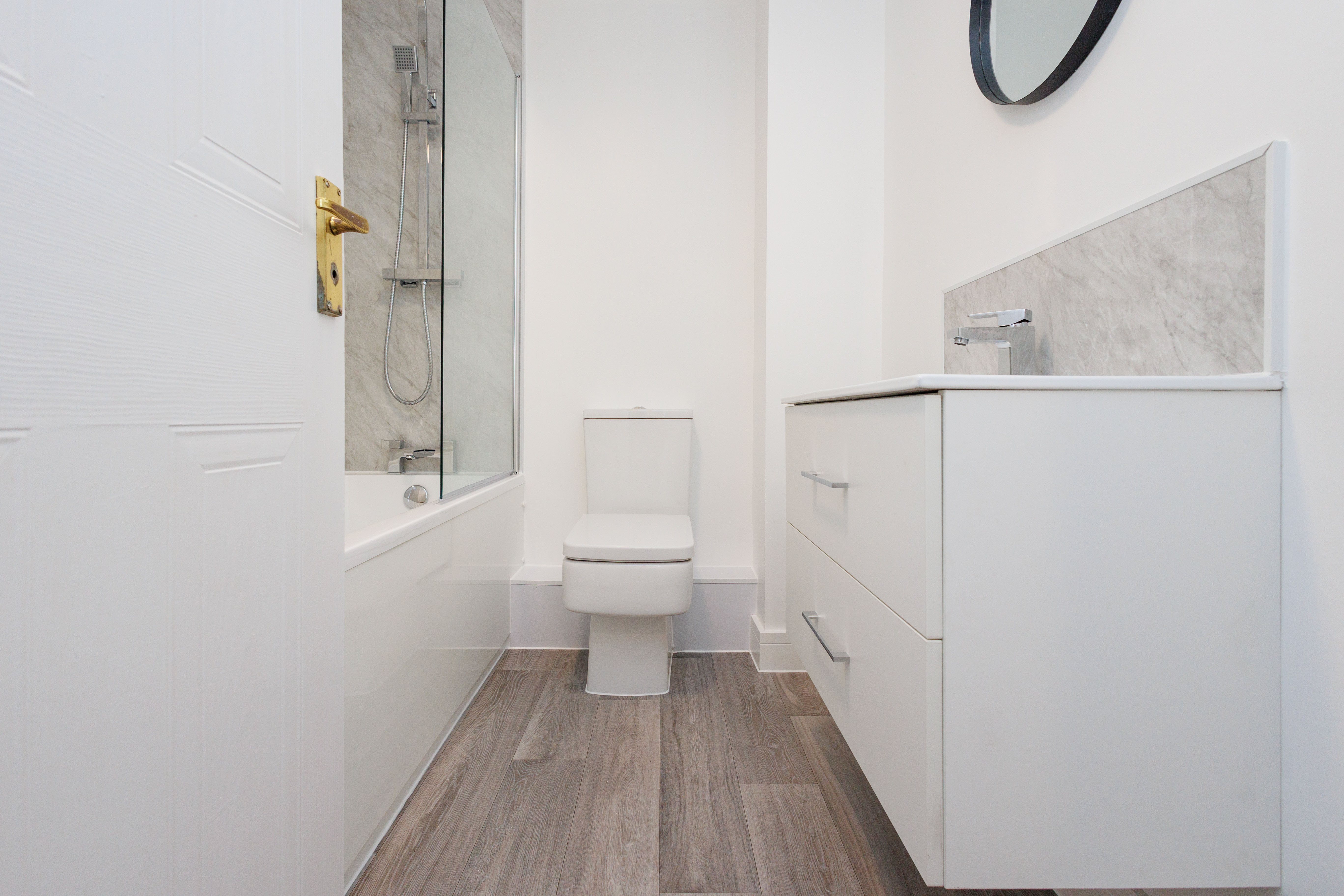 2 bed flat for sale in St Johns Road, Bournemouth  - Property Image 3