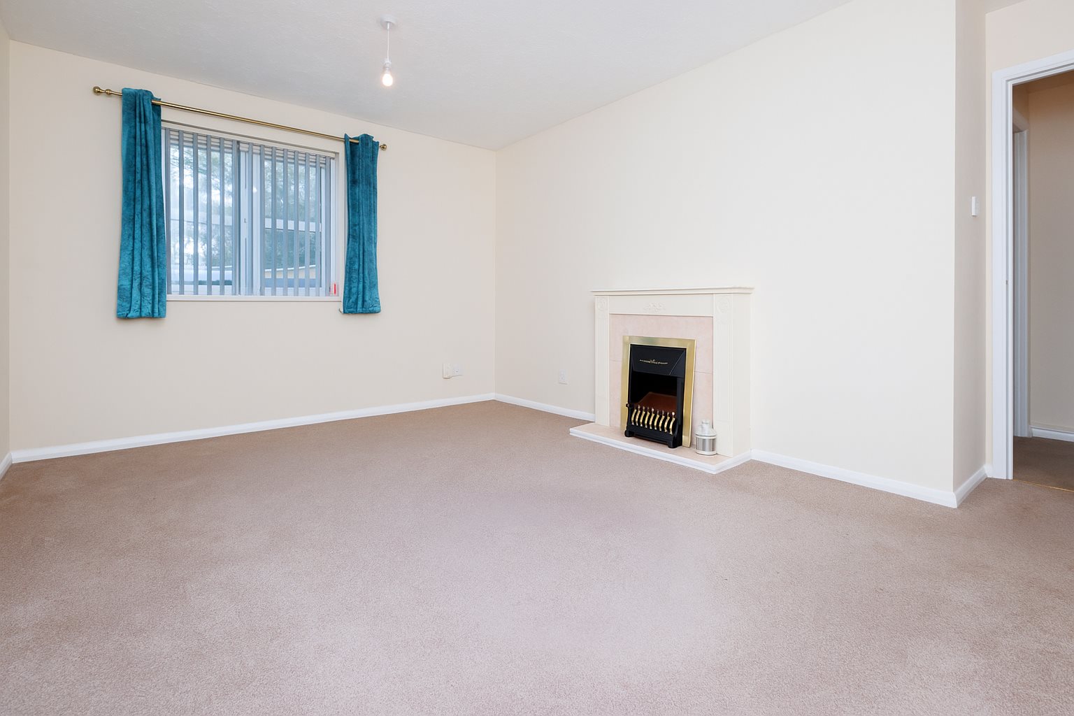 2 bed flat for sale in St Johns Road, Bournemouth 7