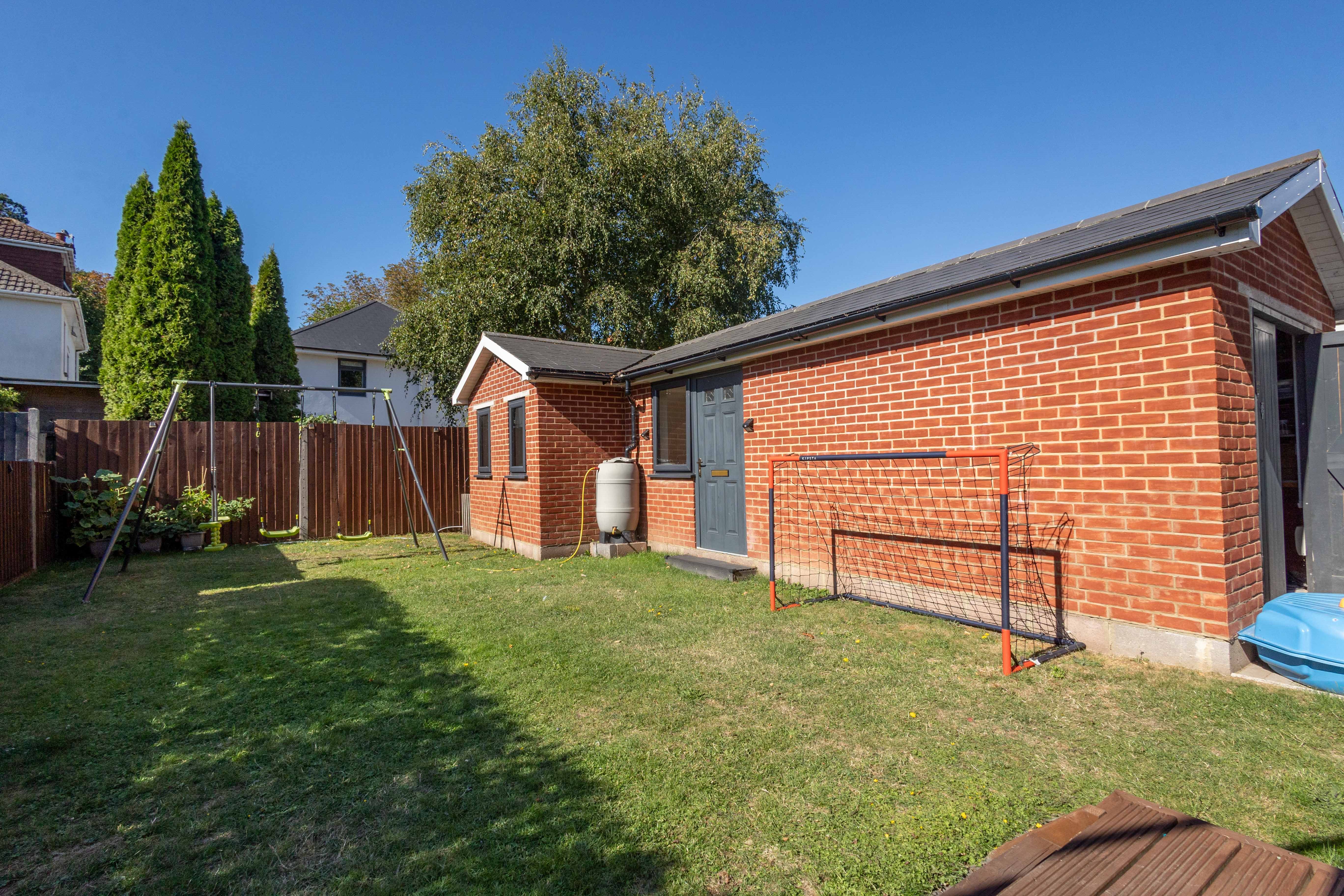 4 bed detached house for sale in De Lisle Road, Winton, BH3  - Property Image 25