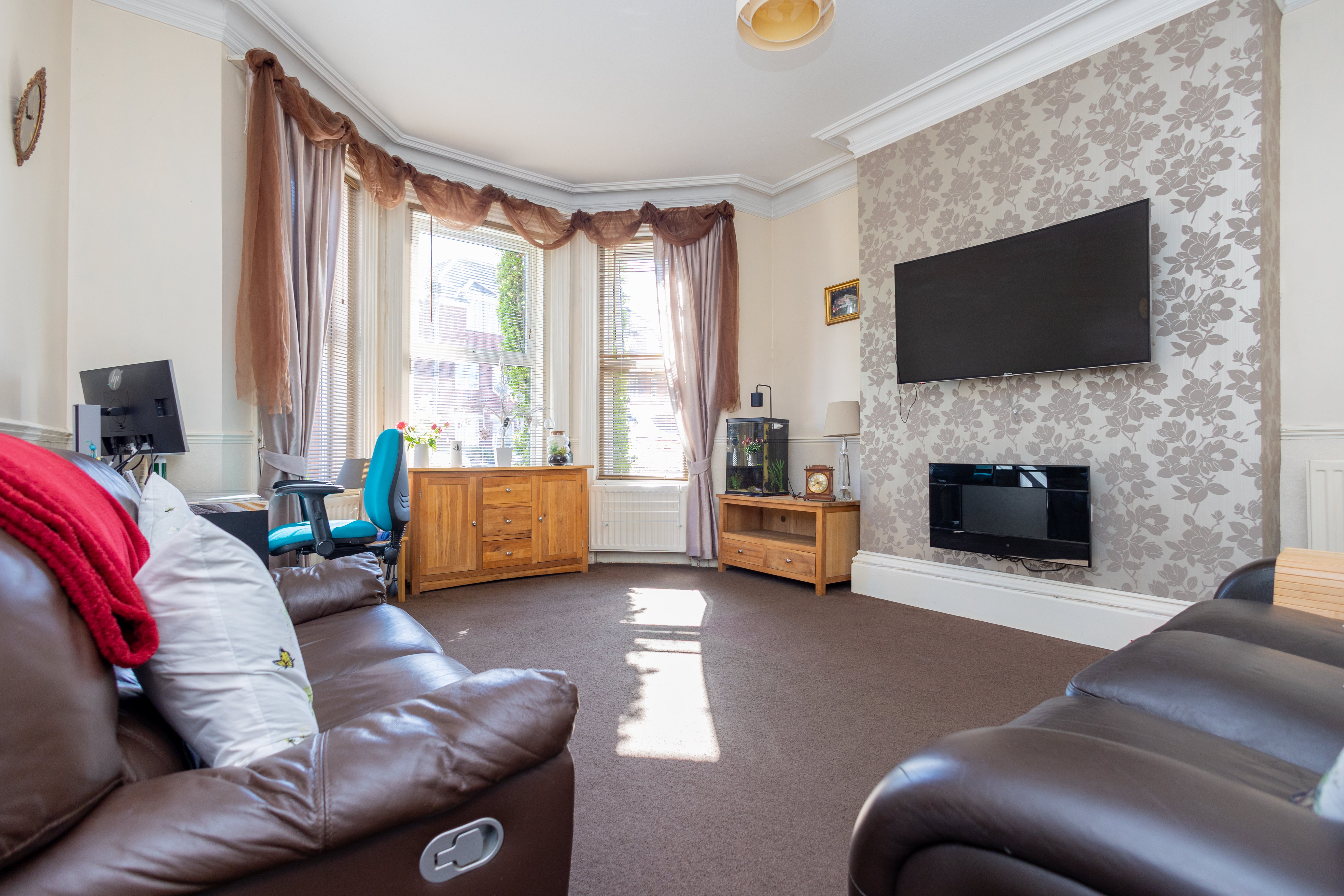 2 bed ground floor flat for sale in Adeline Road, Boscombe, BH5 2