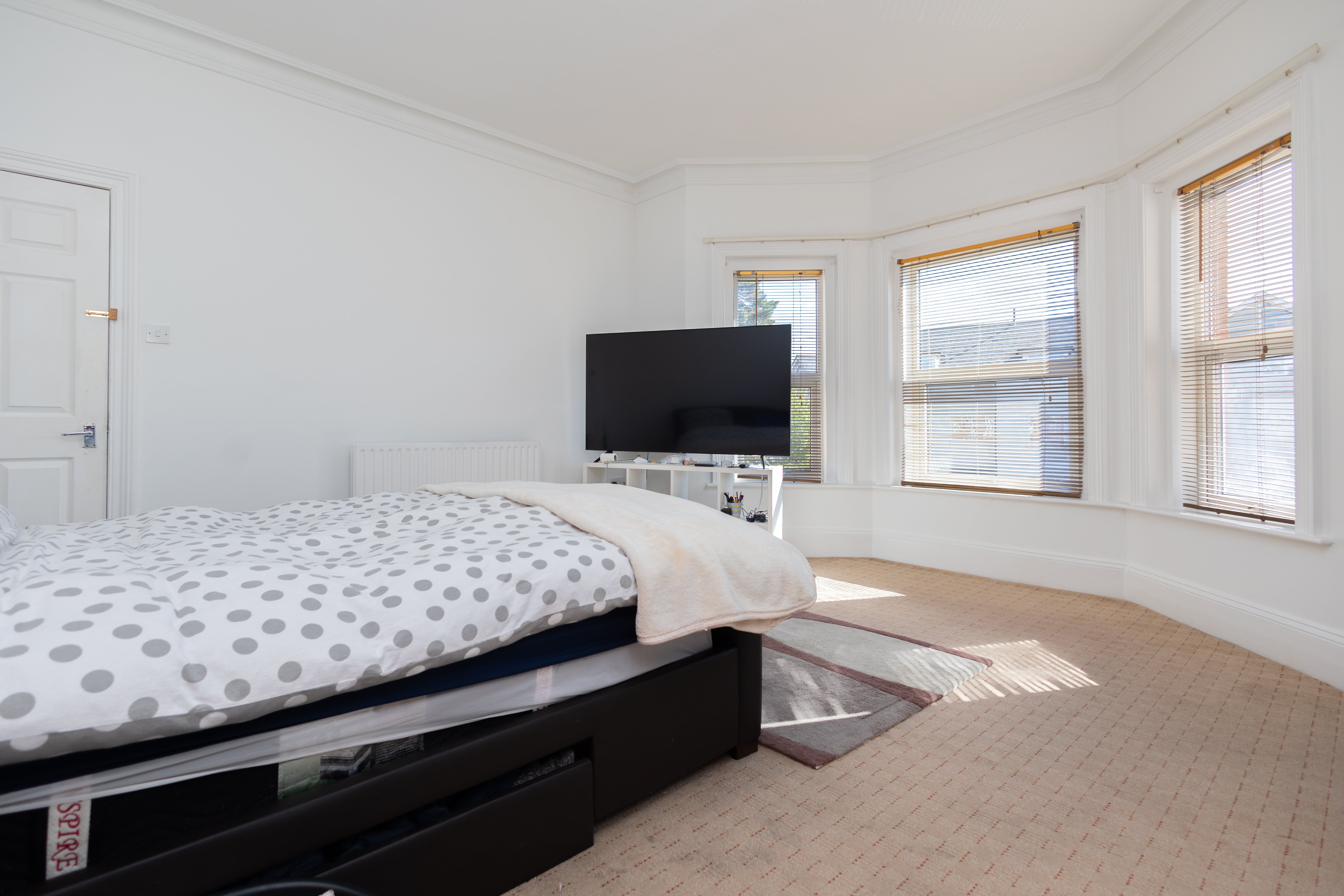 3 bed flat for sale in Adeline Road, Boscombe, BH5  - Property Image 8