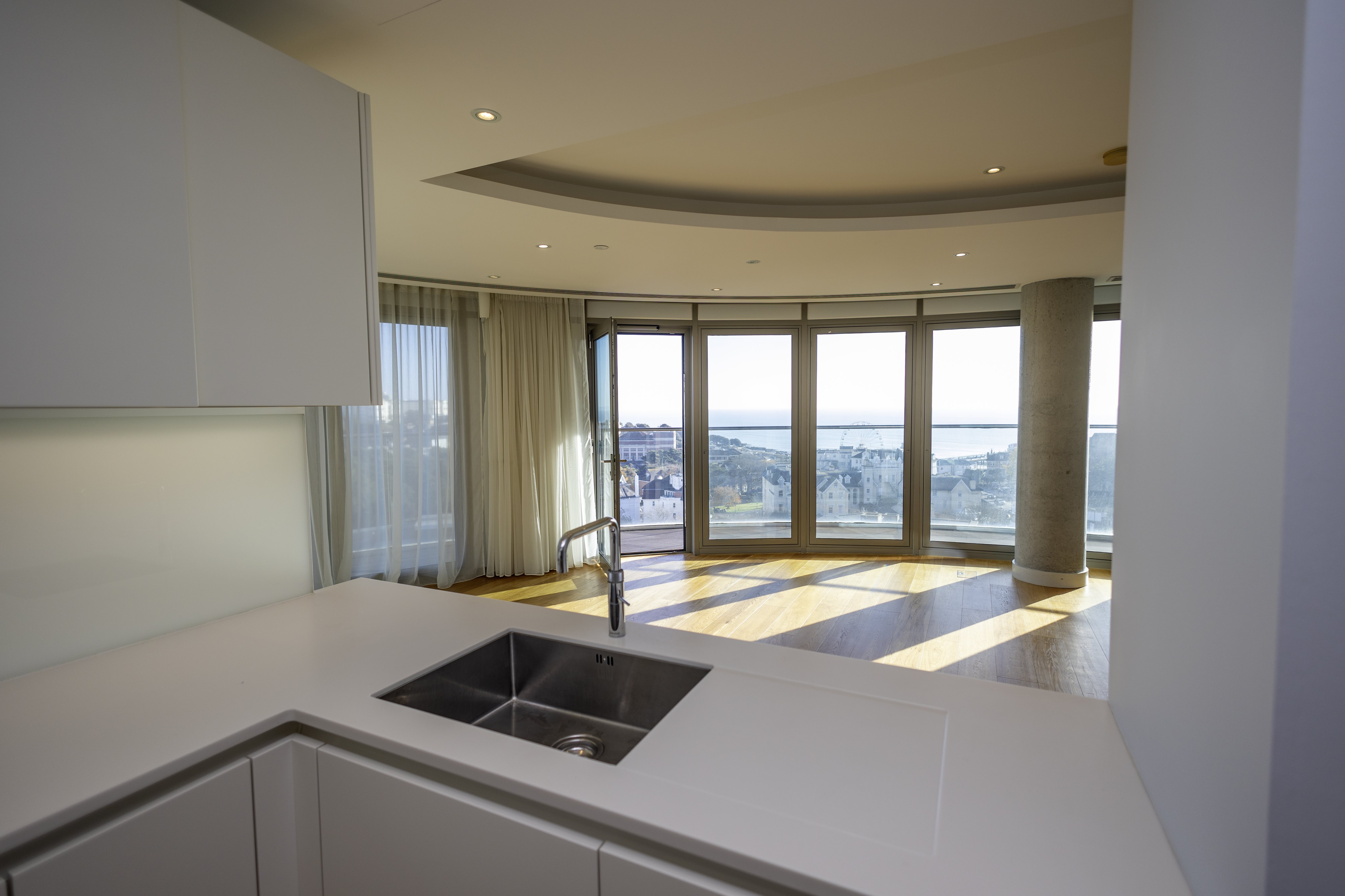 2 bed flat for sale in Terrace Road, Bournemouth 4