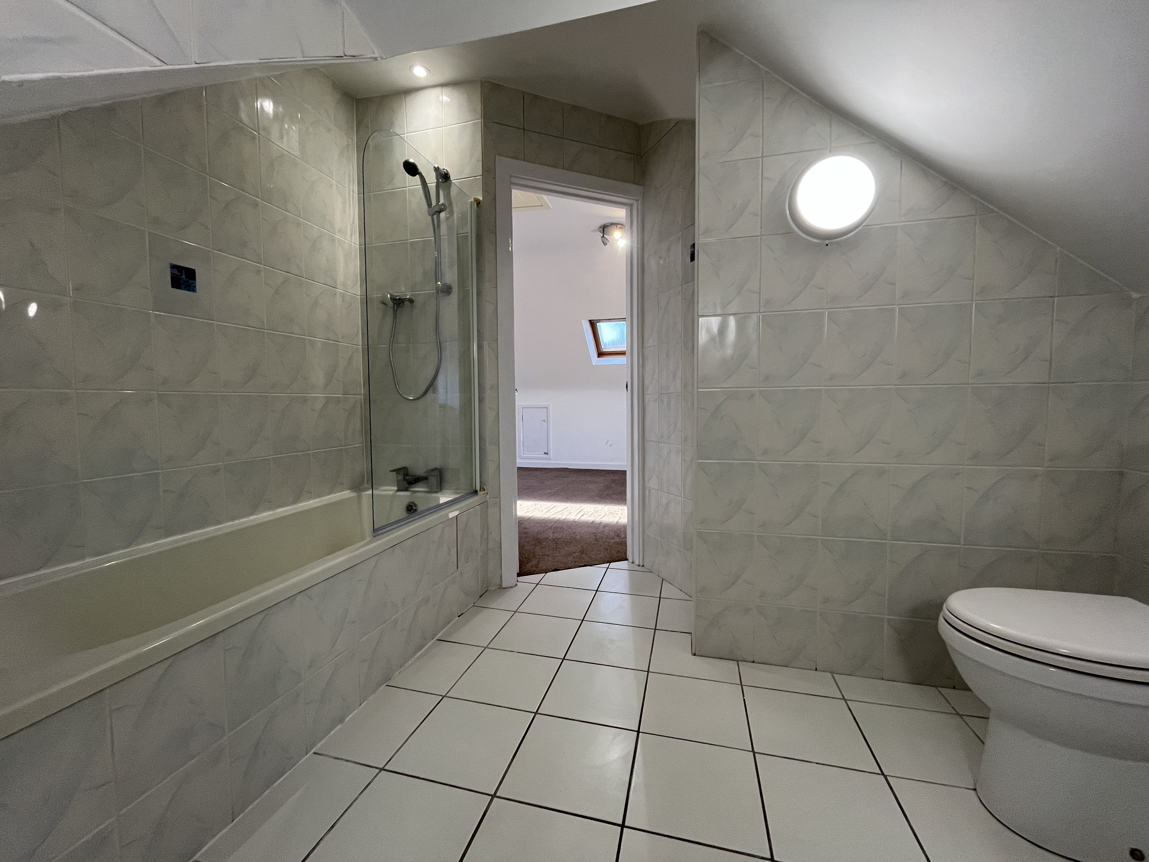 2 bed flat for sale in Cecil Road, Bournemouth 3