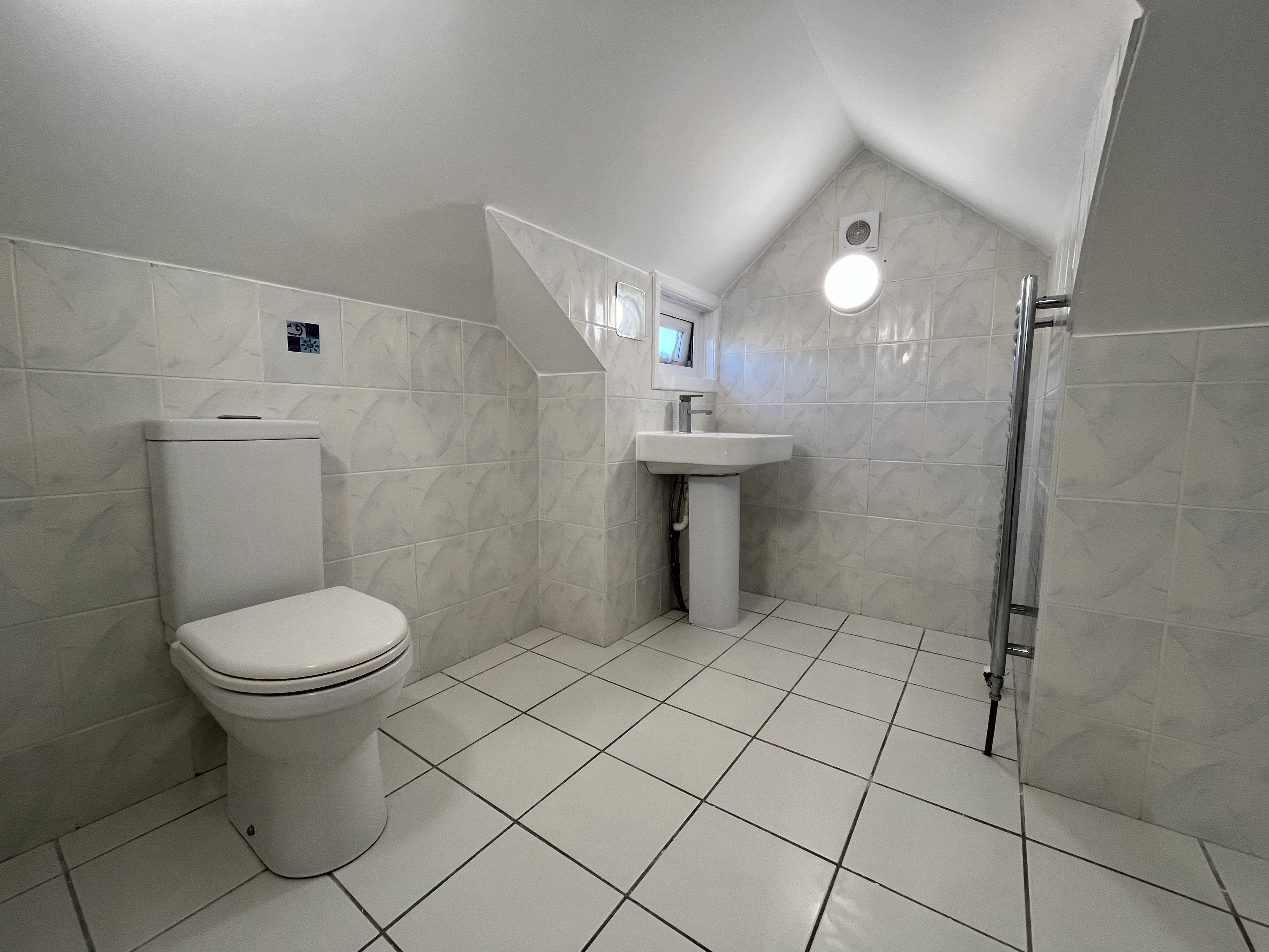 2 bed flat for sale in Cecil Road, Bournemouth  - Property Image 5